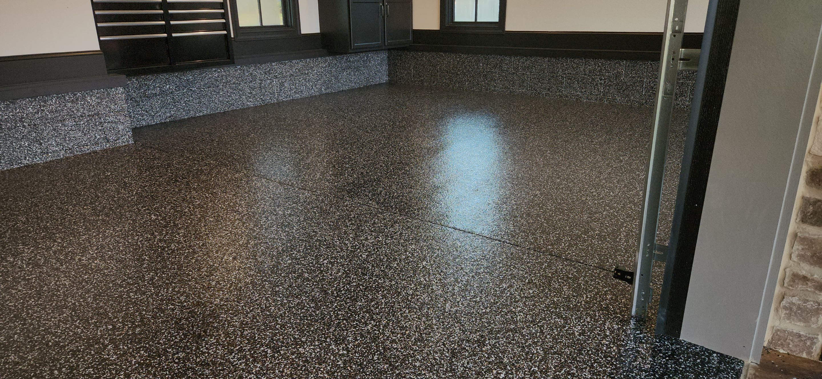 Garage Transformation Using Raven Flake With Silver Mica! by Elite Floor Solutions