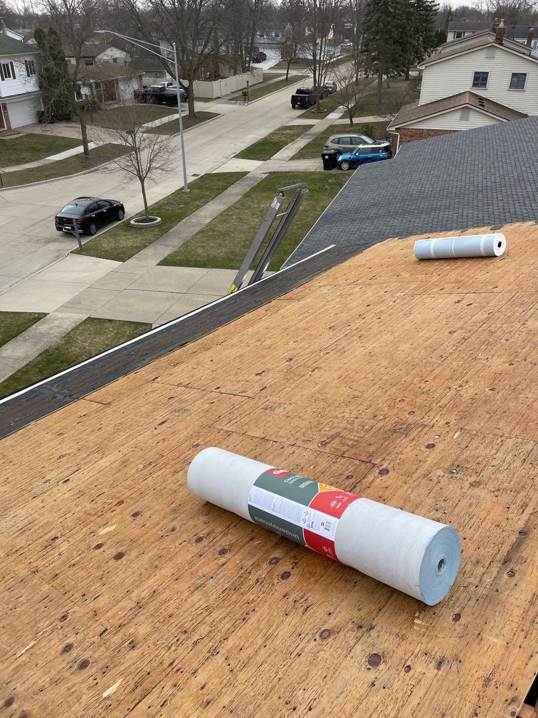 Residential Roofing Installation using Affordable, Reliable, Durable Asphalt Roofs by Smart Roof