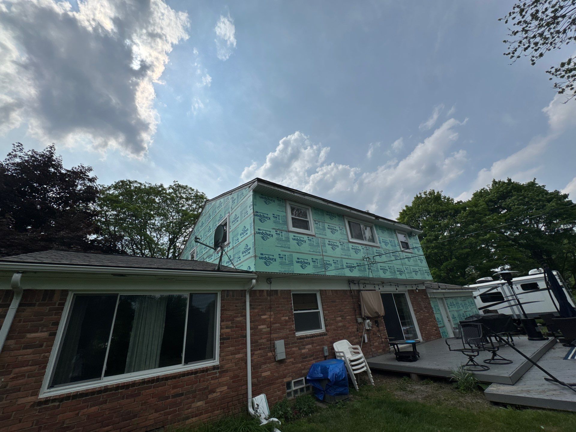 Siding Replacement using Alside Charter Oak D4.5" Vintage Wicker by 180 Contractors