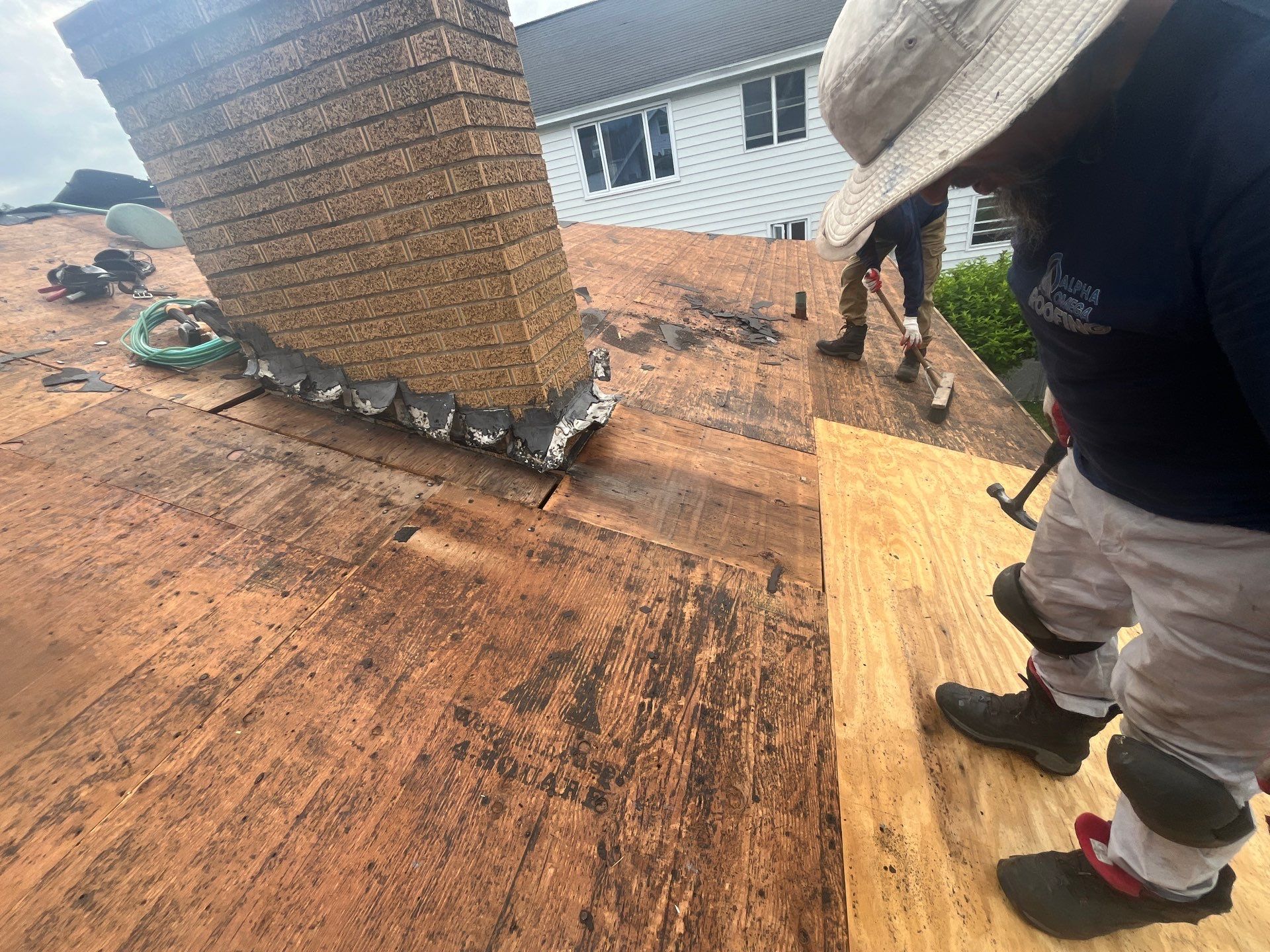 🏠 Roof Replacement Completed in Syracuse, NY | Owens Corning Shingles 🛠️ by Alpha Omega Roofing LLC