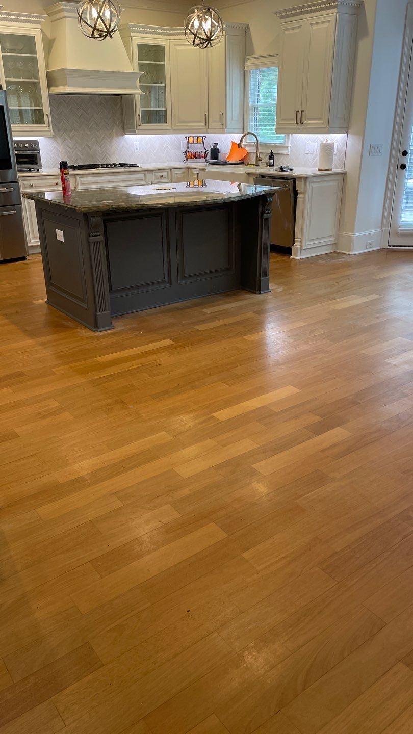 Beautiful Eucalyptus maintenance coat by Footprints Floors of East Atlanta