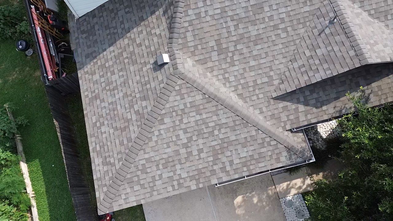 New Driftwood - Owens Corning TruDefinition Duration by RoofsOnly.com