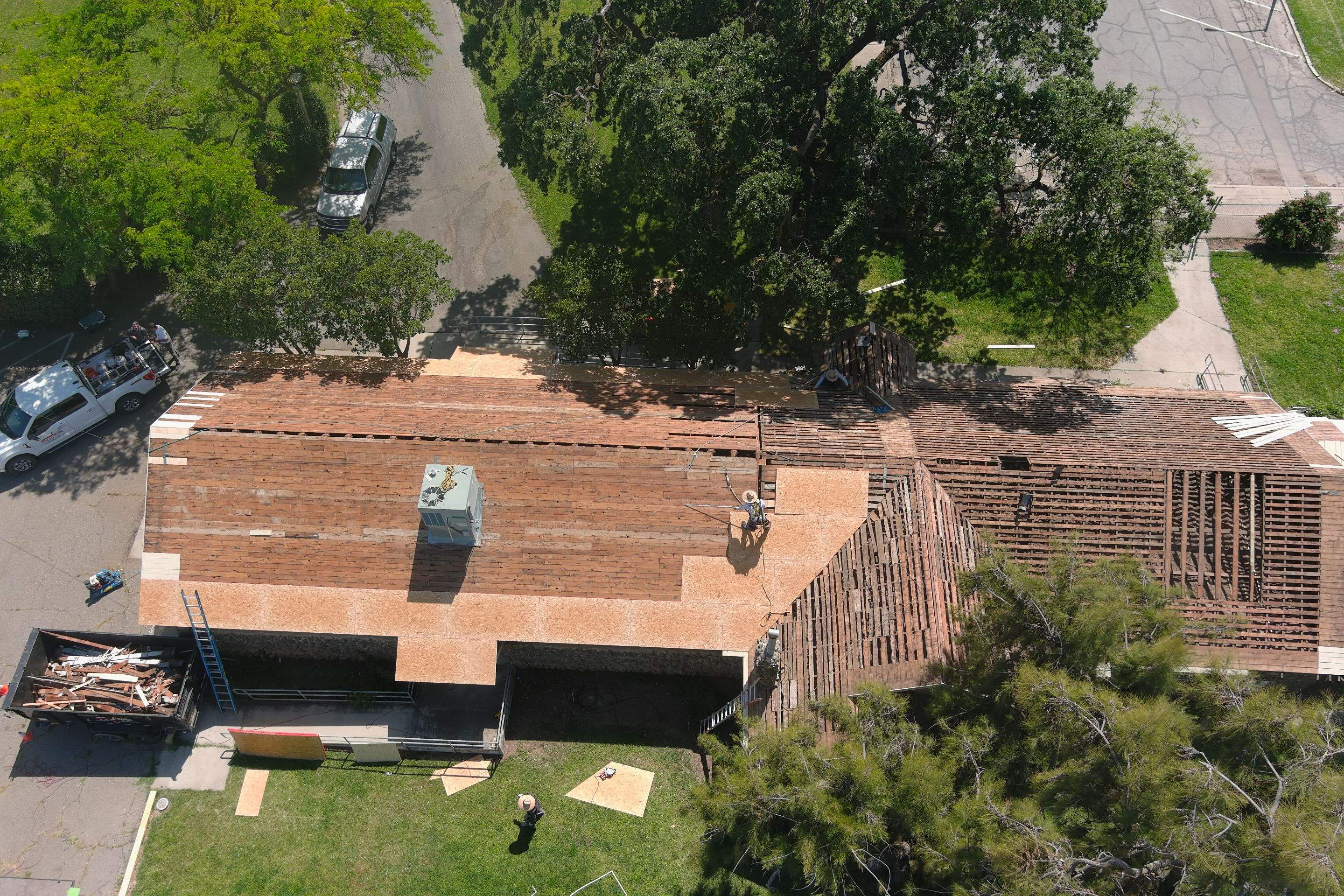 Certainteed Landmark Solaris shingle job at Merced Fairgrounds by Straight Edge Roofing Inc
