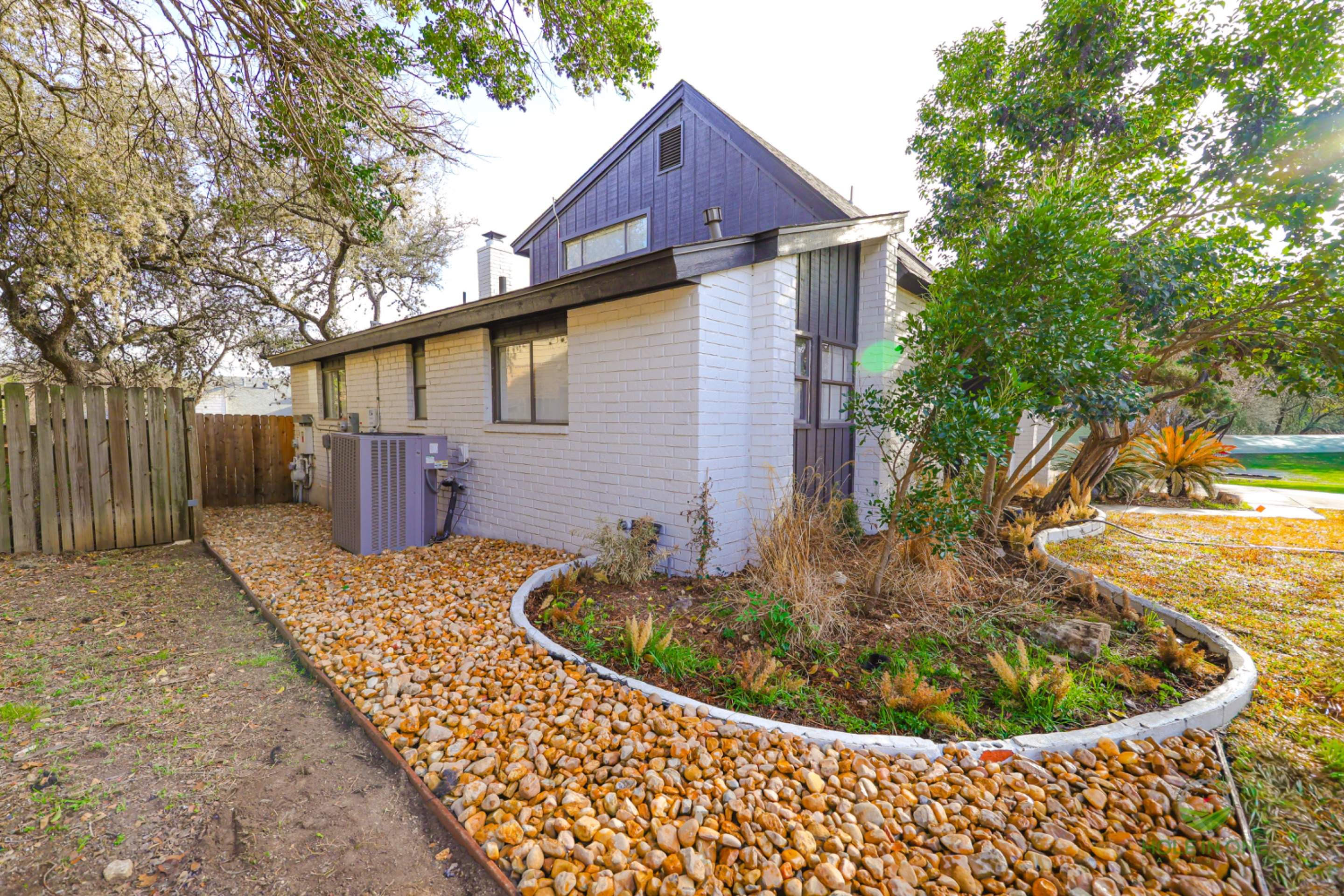 Green Spring Valley, San Antonio Tx. by Hole In One Lawns, LLC