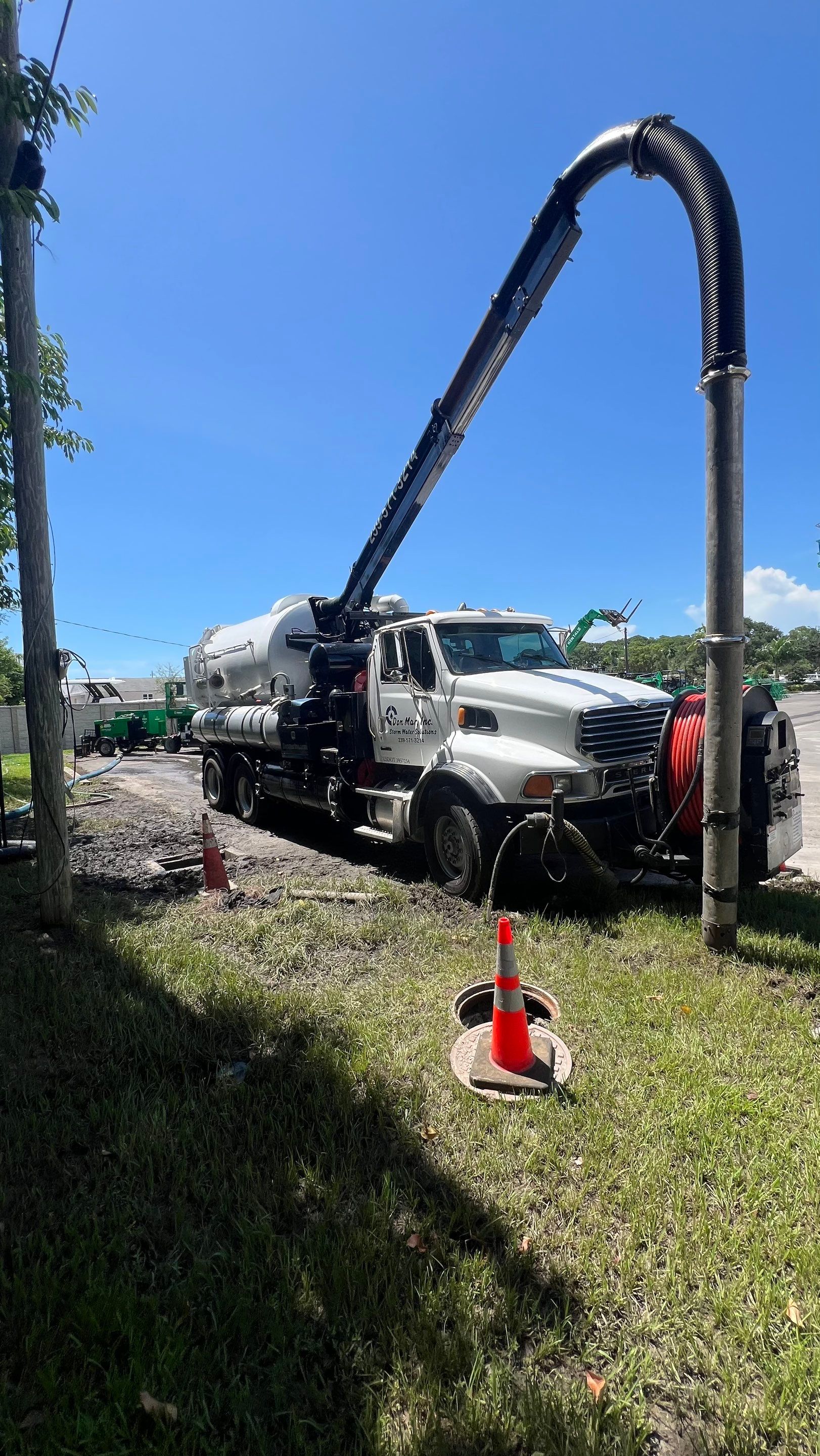 Naples Sunbelt Stormwater Catch Basin Cleaning by APS Power & Water