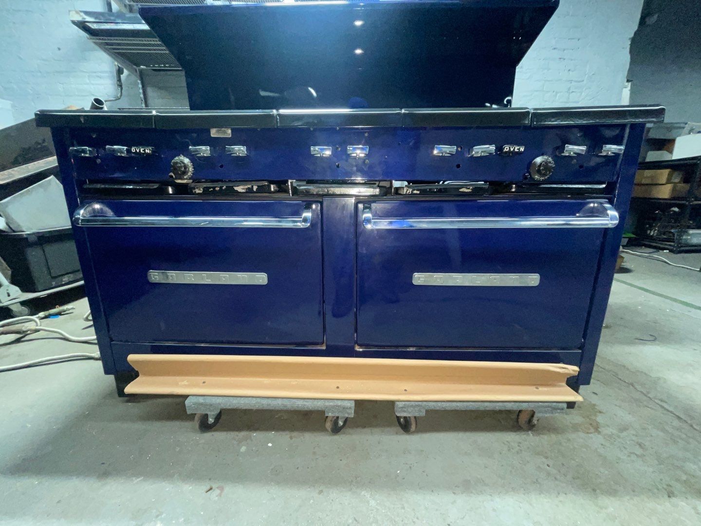 Garland Stove for Sale on Consignment by Belgrove Appliance Inc