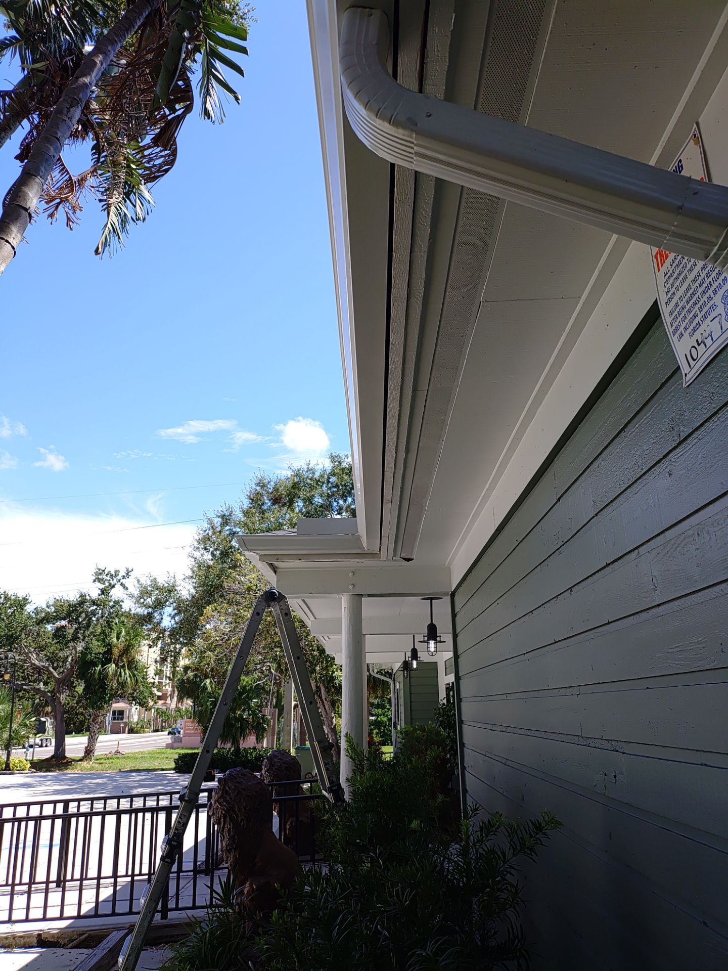 7-Inch Seamless Gutters Installed in Sarasota FL by Gutter Professor by Gutter Professors
