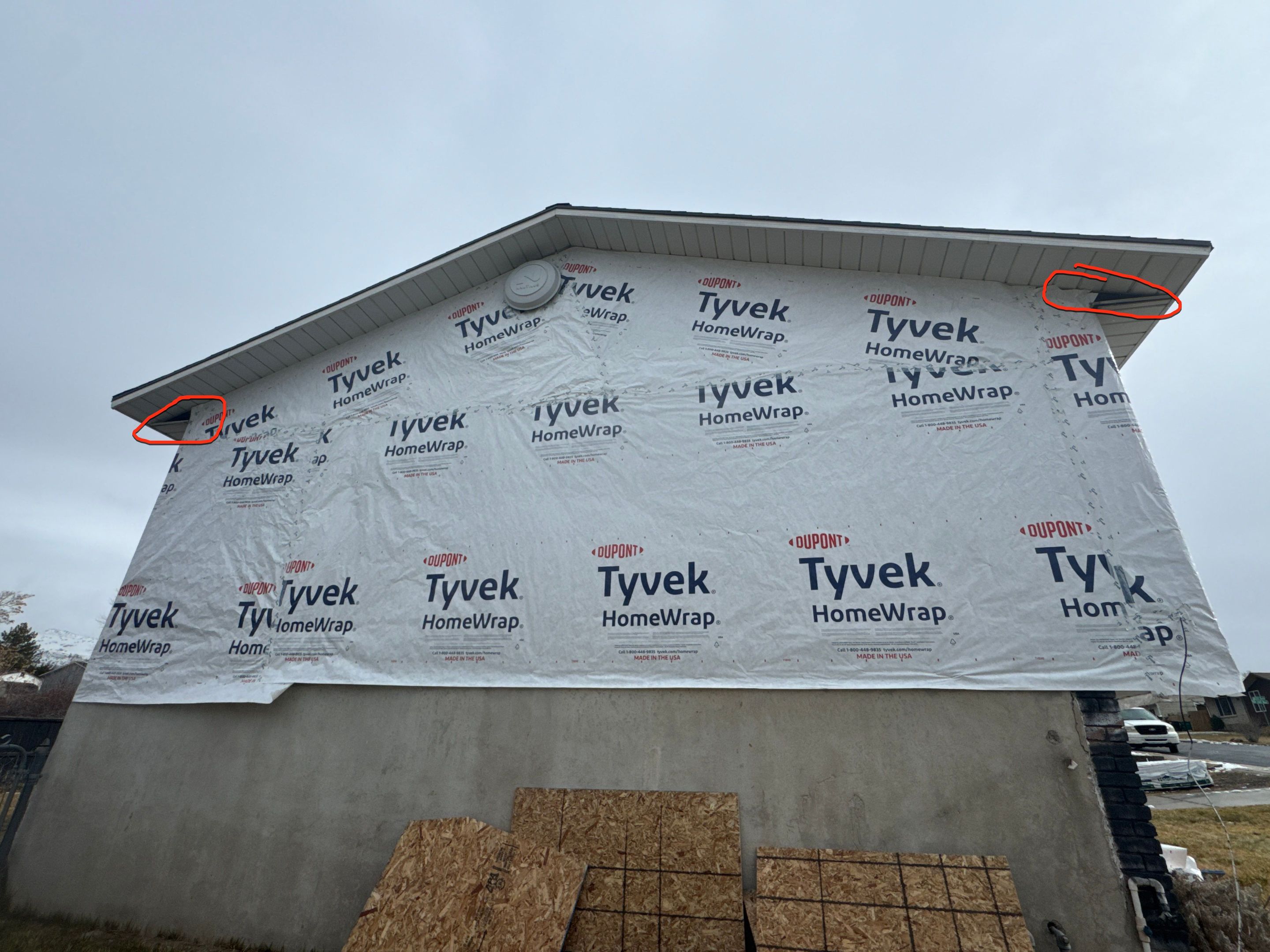 Orem | Beautiful Hardie Lap with B&B Accent | Boothbay Blue by Ideal Siding Utah