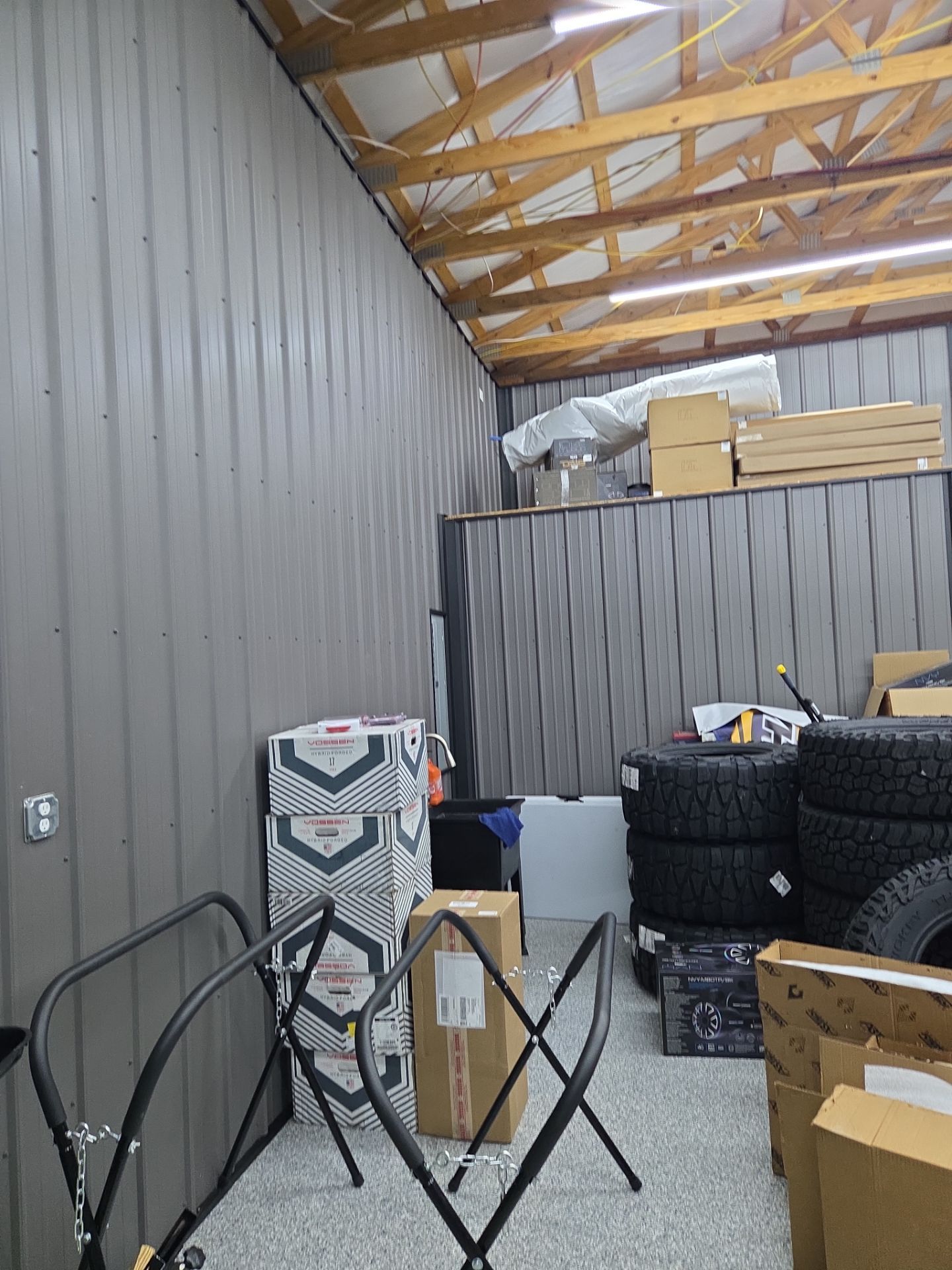 Gibbs Garage by Omnia Roofing