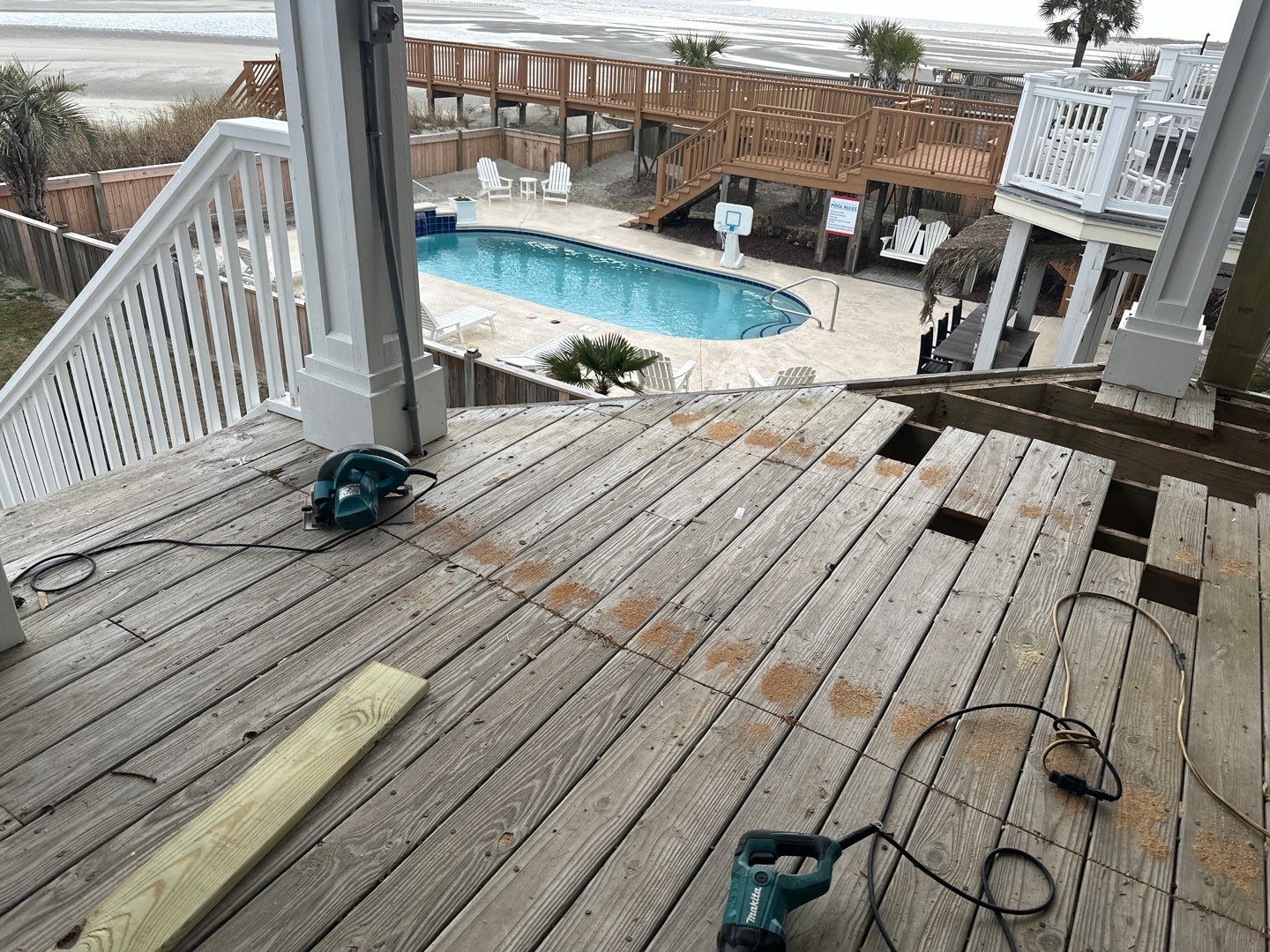 Weathered Deck using Wood Sealant by DuraSeal