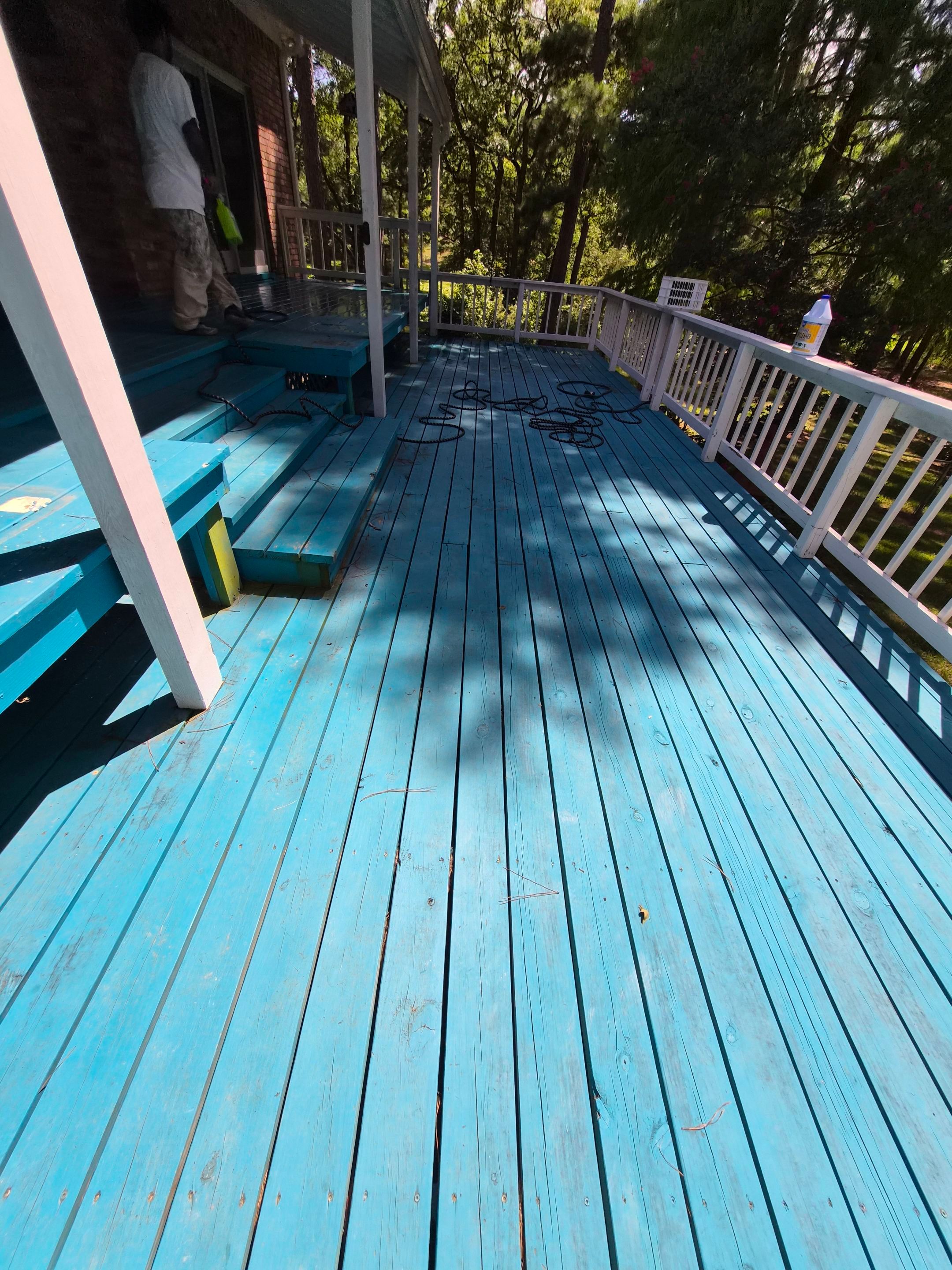 Vibrant Deck Gets New Life in Flint Texas by Quality Coats Painting