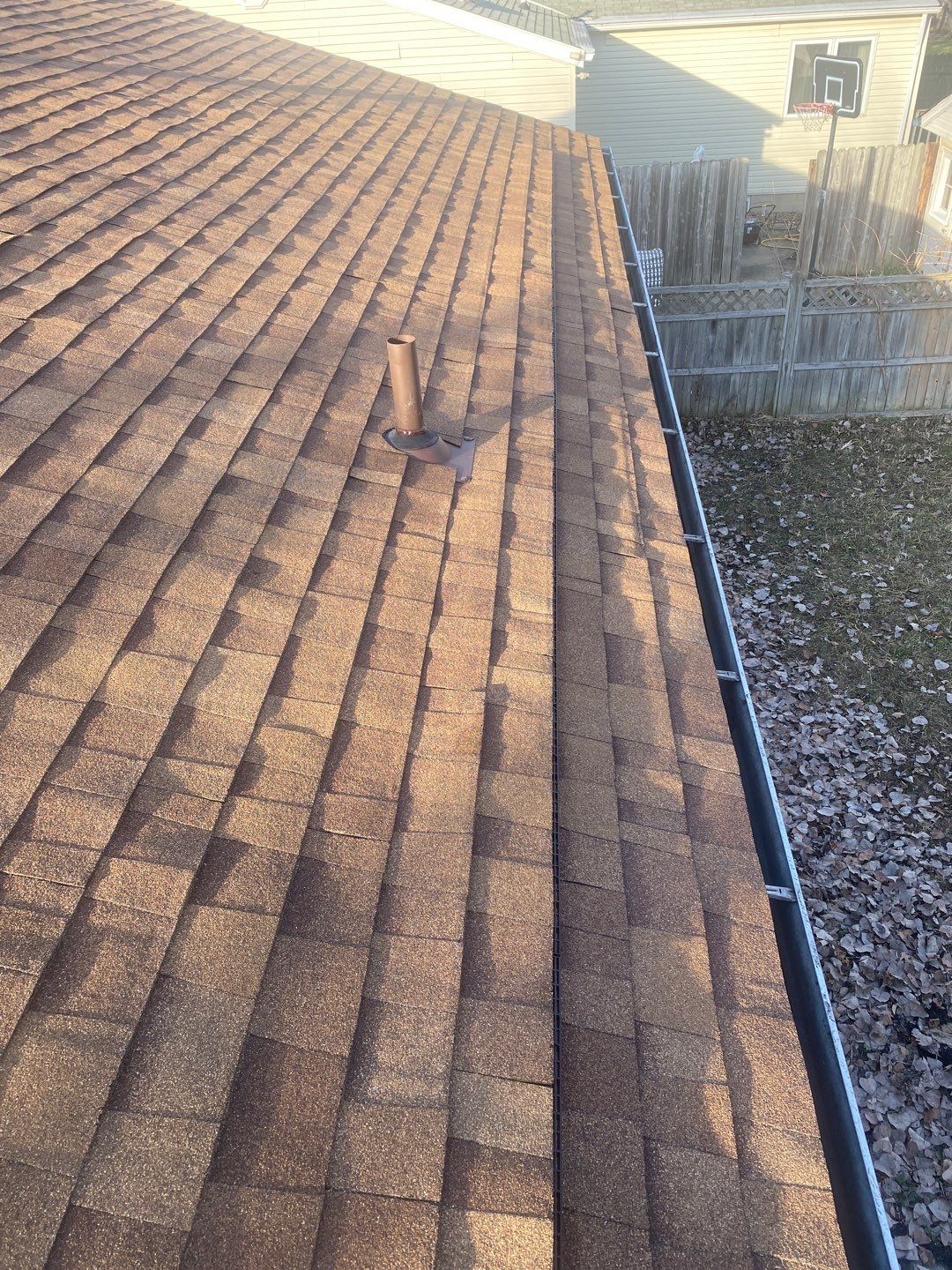 Residential Roofing Installation using Owens Corning Oakridge, Desert Tan by Absolute Roofing and Construction