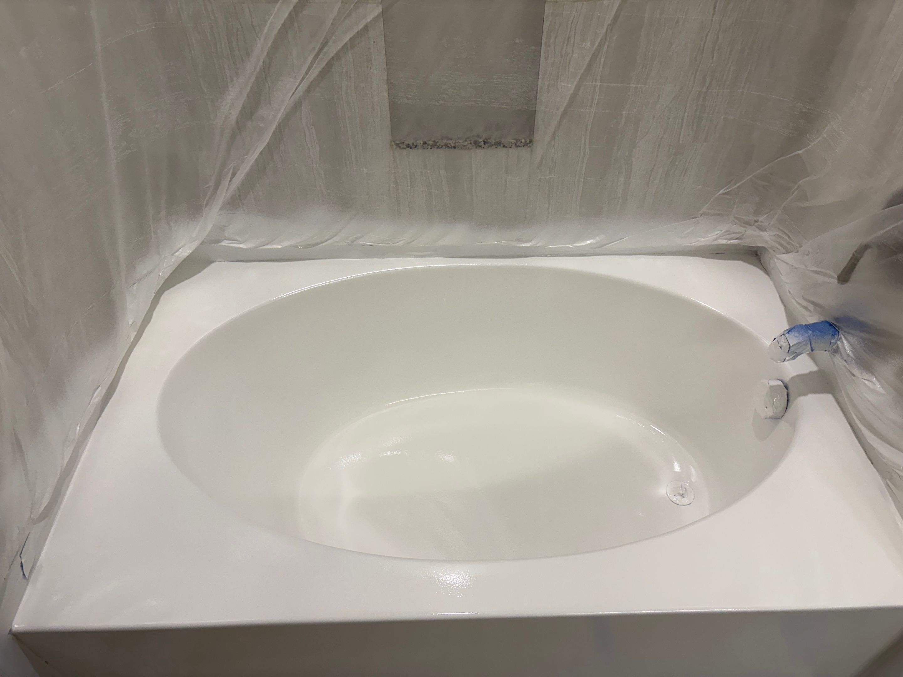 Bathtub Crack Repair by Surface Experts - Cypress / North Katy