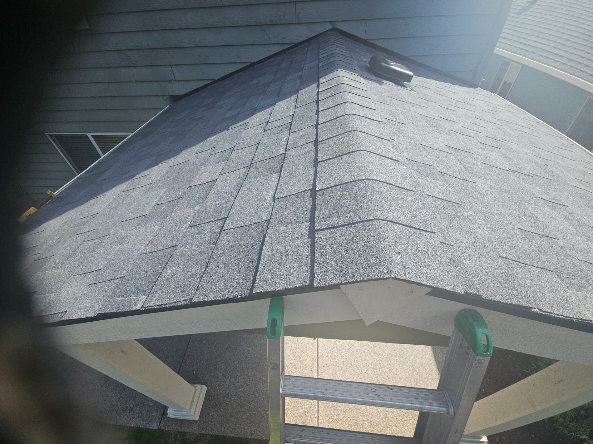Project in Oregon City by Tom Leach Roofing