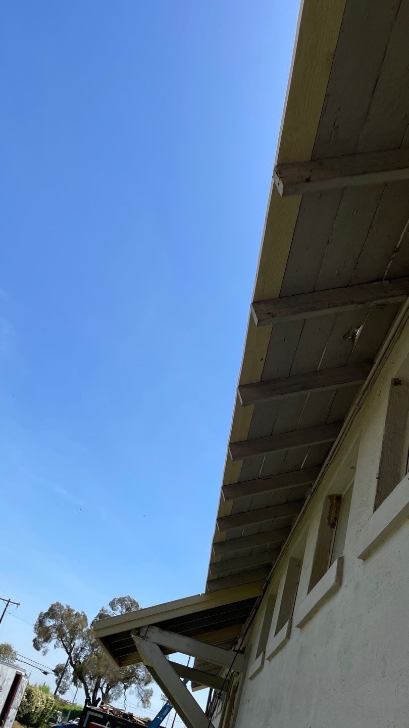 Certainteed Landmark Solaris shingle job at Merced Fairgrounds by Straight Edge Roofing Inc