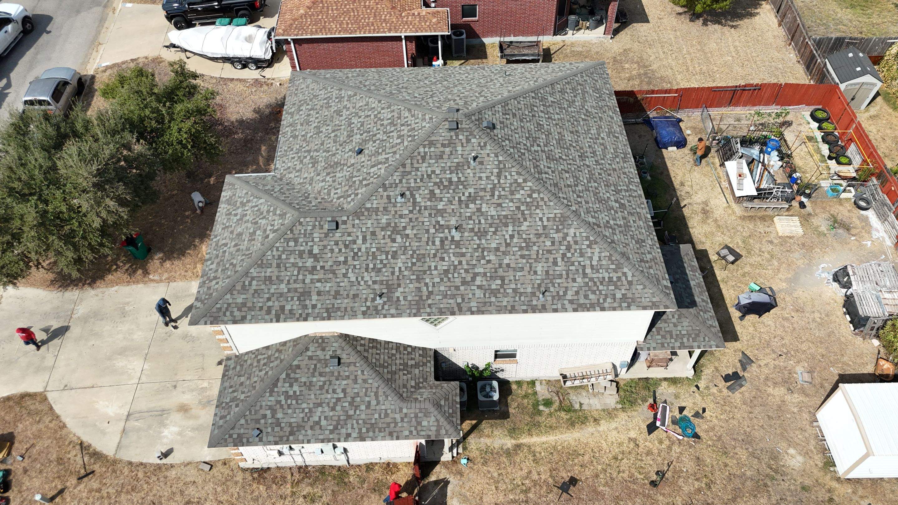 Driftwood - Owens Corning TruDefinition Duration by RoofsOnly.com