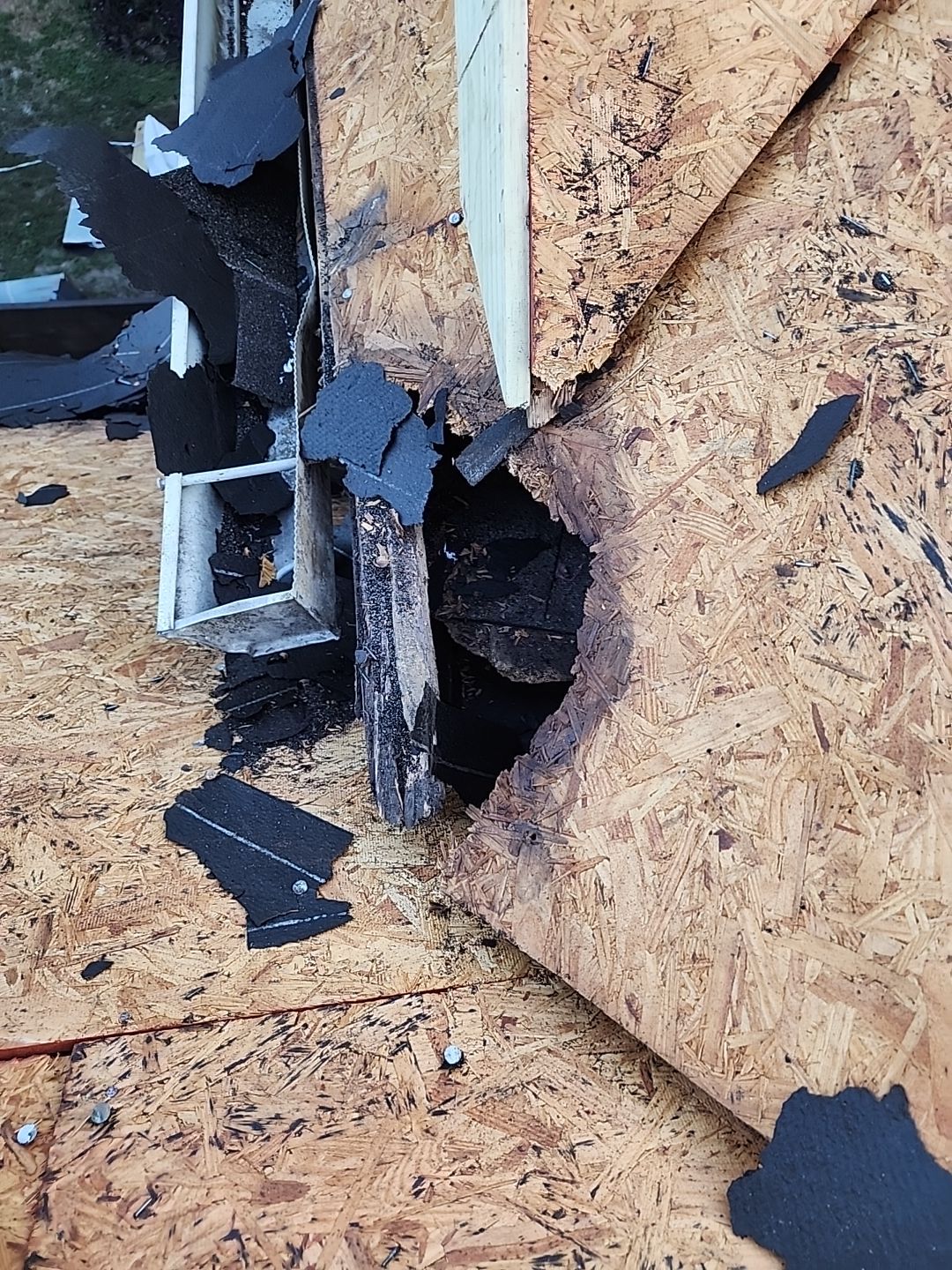 Residential Roofing Installation using Owen's Corning Duration (Lifetime) Shingles by Roof Repair Company