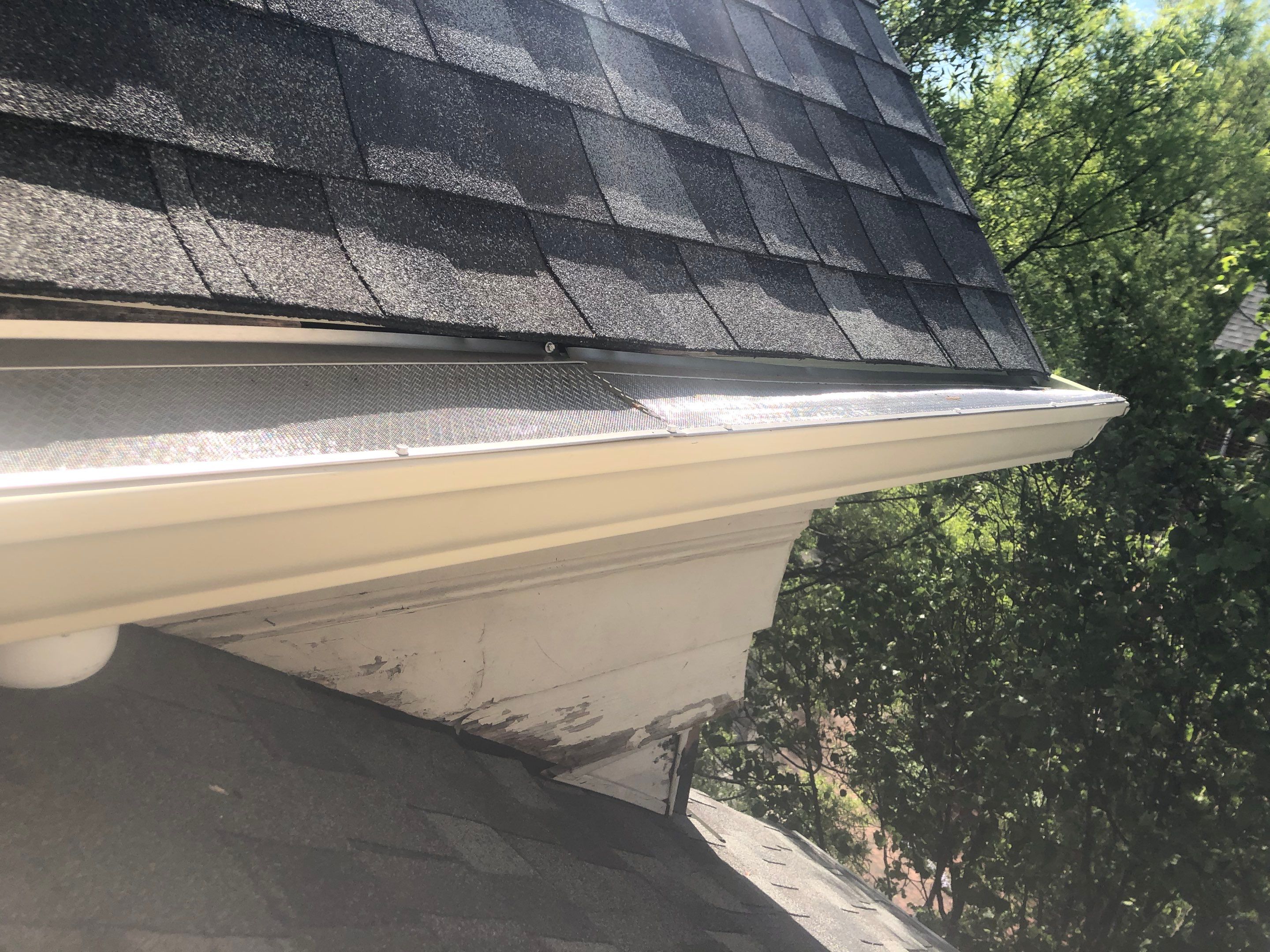 Alexandria: CertainTeed Landmark Pro Designer Shingles in Max Def Georgetown Gray by RM Banning, Inc.