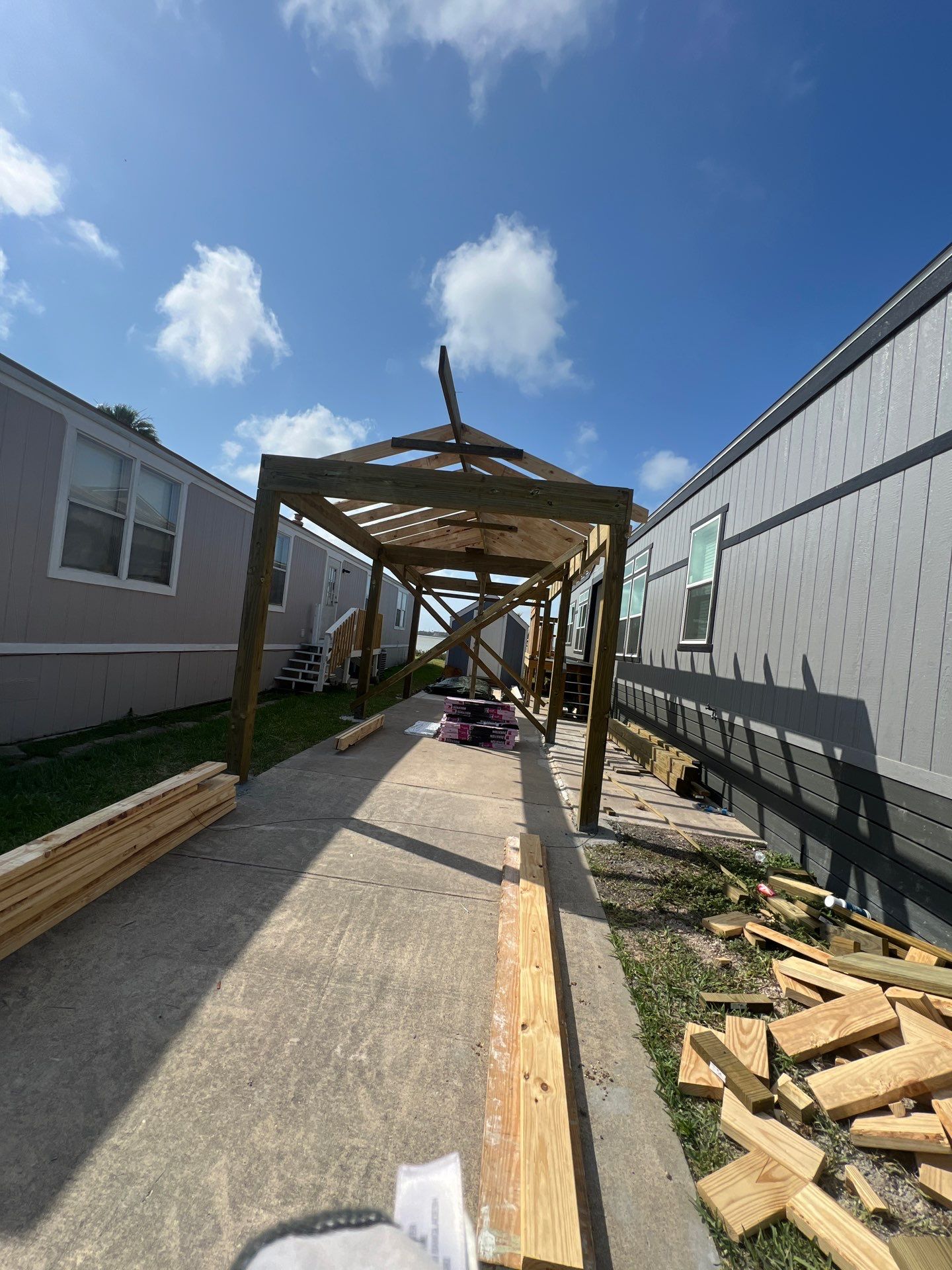 Mobile Home in Paradise by Bayfront Roofing and Construction