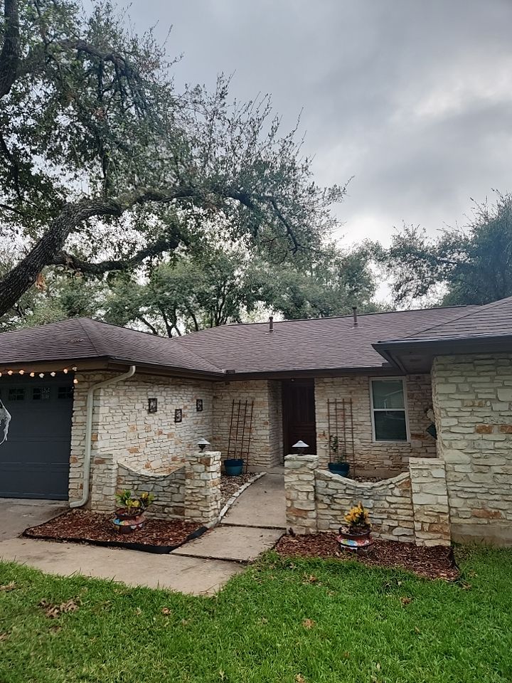 Antique Brown - Malarkey Highlander by RoofsOnly.com