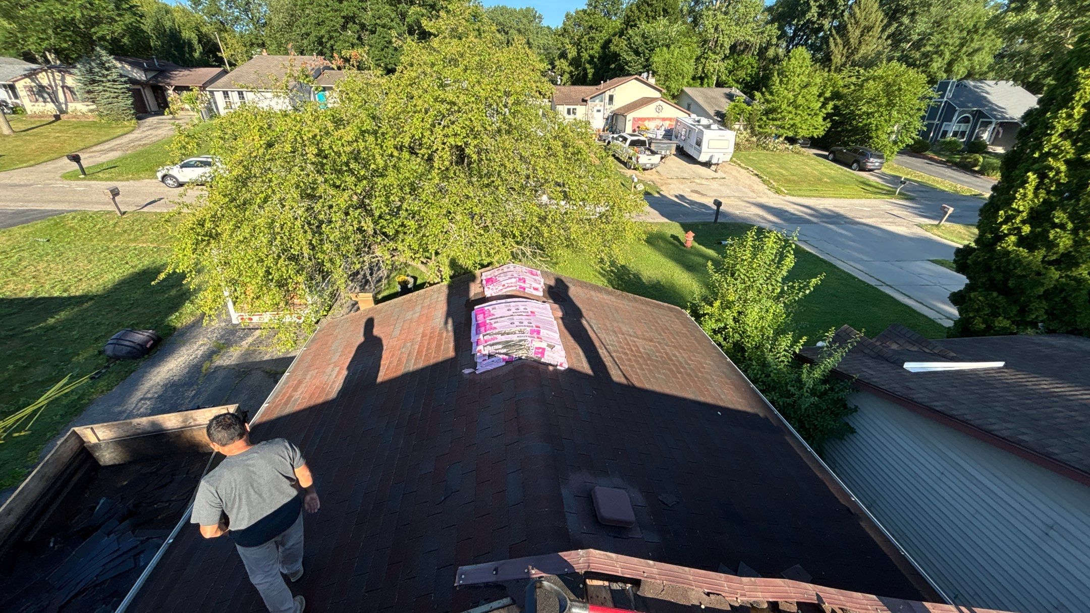 Roof Replacement using Owens Corning Brownwood by 180 Contractors