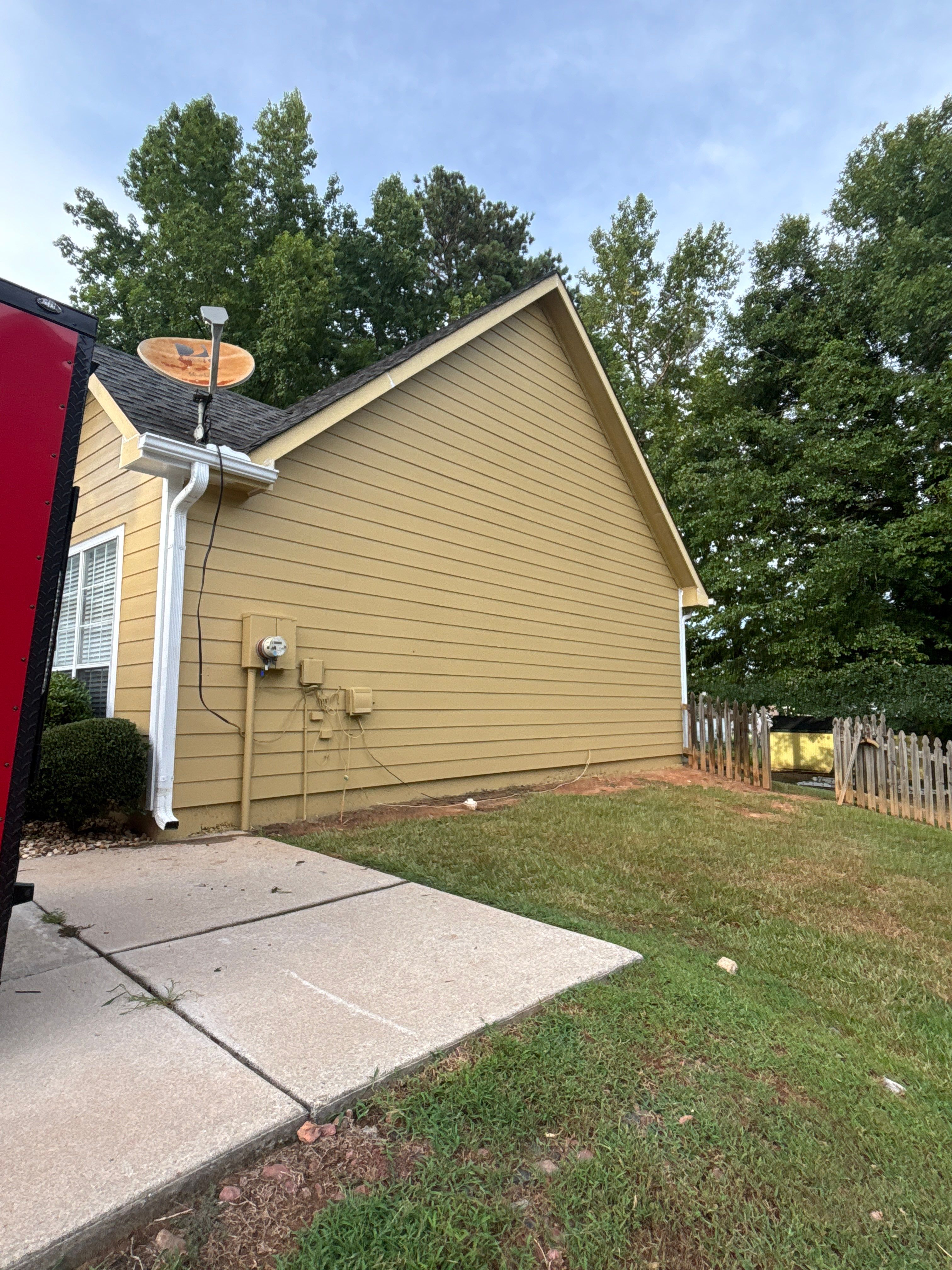 Siding replacement  by Deerfield Roofing LLC