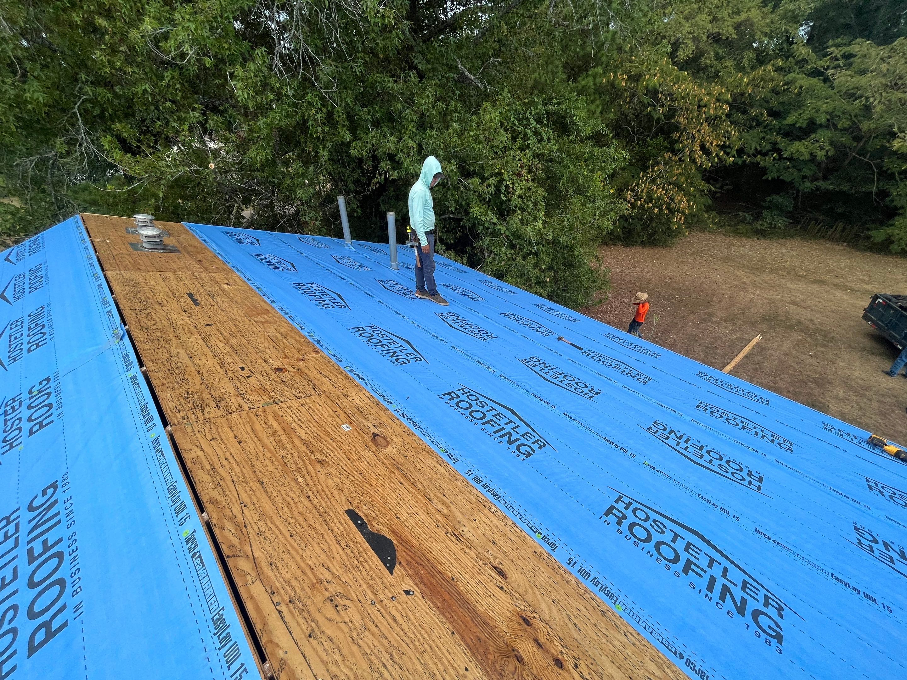 Commercial Metal Installation using Reed's Metals: 29 GA. Colored Commercial Panel by Hostetler Roofing