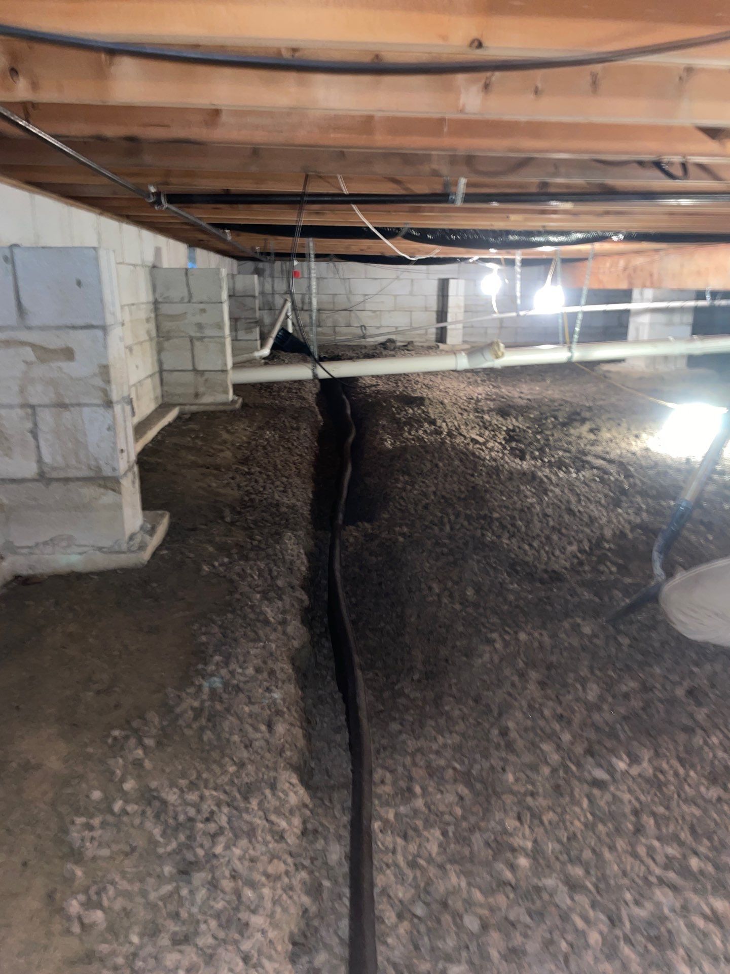 Crawlspace Waterproofing/Encapsulation by Toledo Basement Repair 