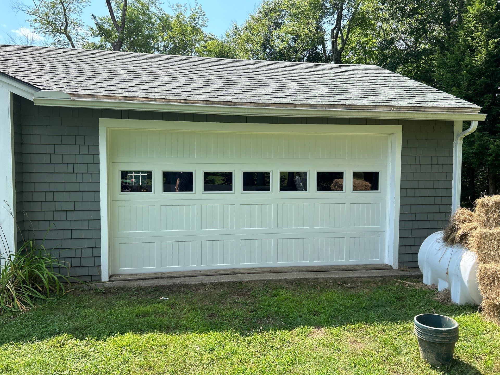 Door Installation using Raynor Aspen 138 Garage Doors by Keene Door