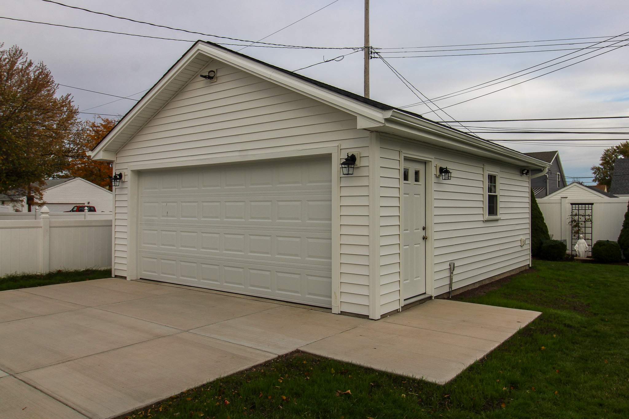 Garage And Concrete by Ivy Lea Construction