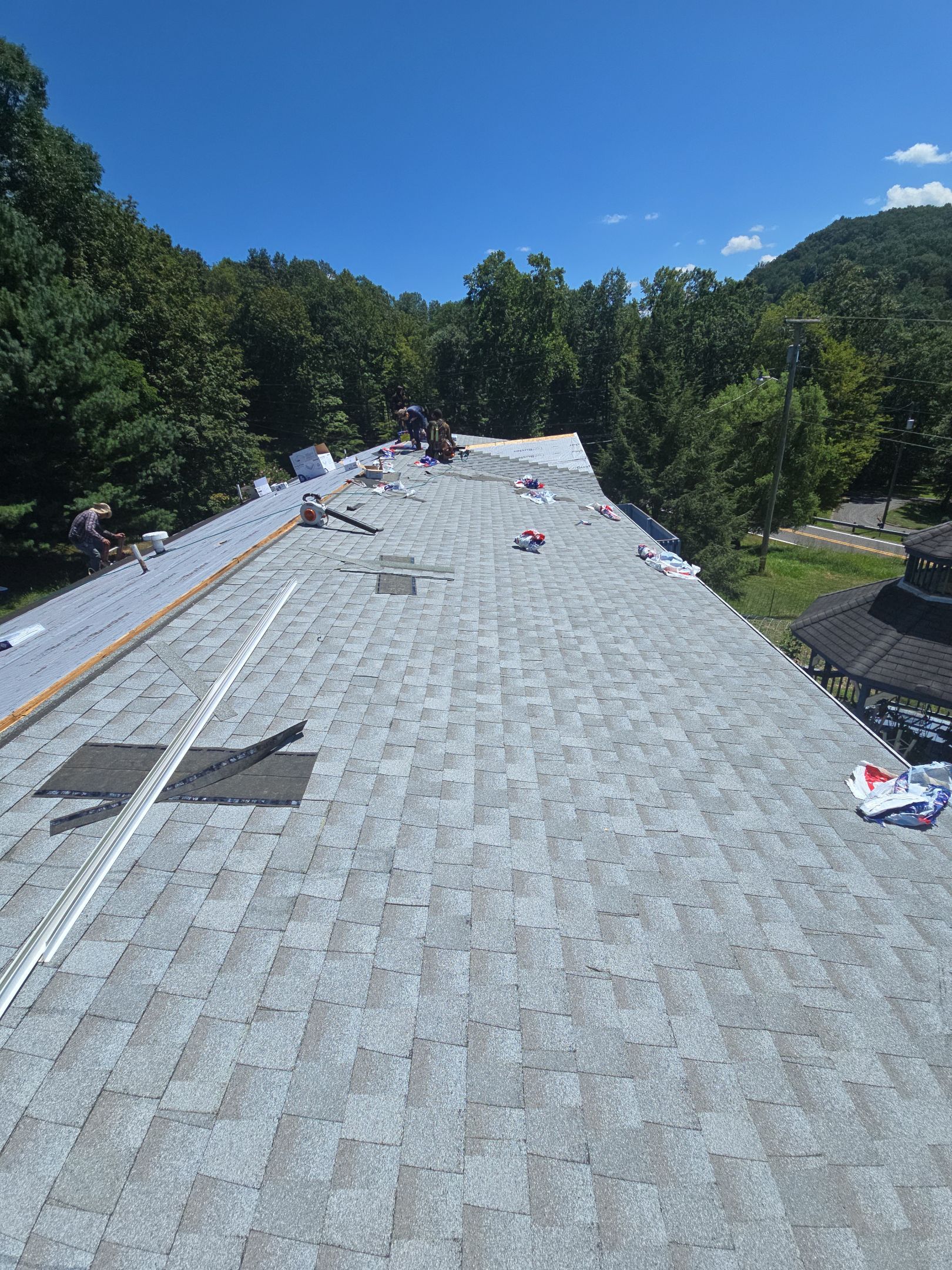 Residential Roofing Installation using GAF Timberline HDZ Fox Hollow Grey by Rainstoppers Roofing