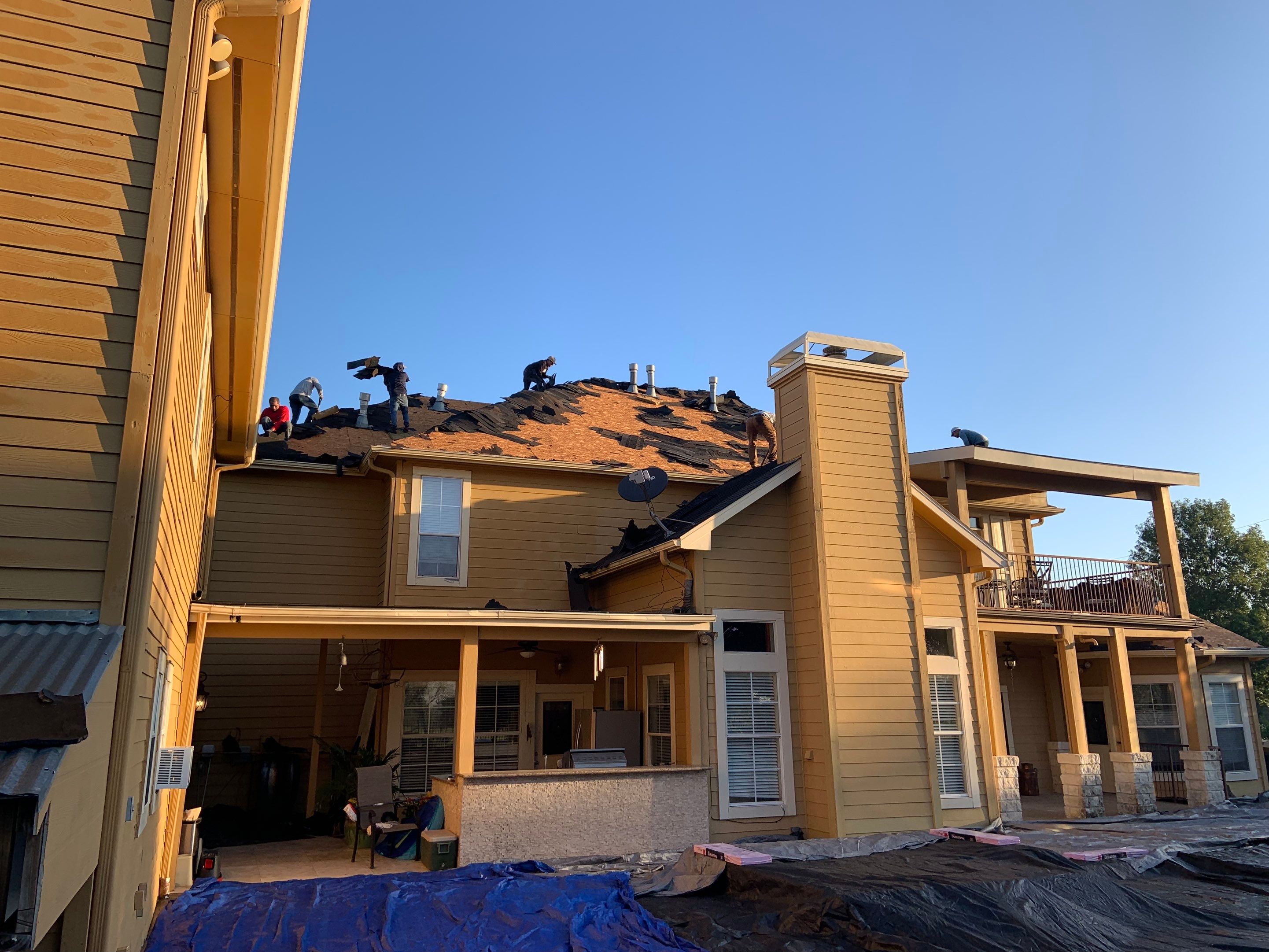 Residential Roofing Installation using Owen's Corning Duration (Lifetime) Shingles by Roof Repair Company