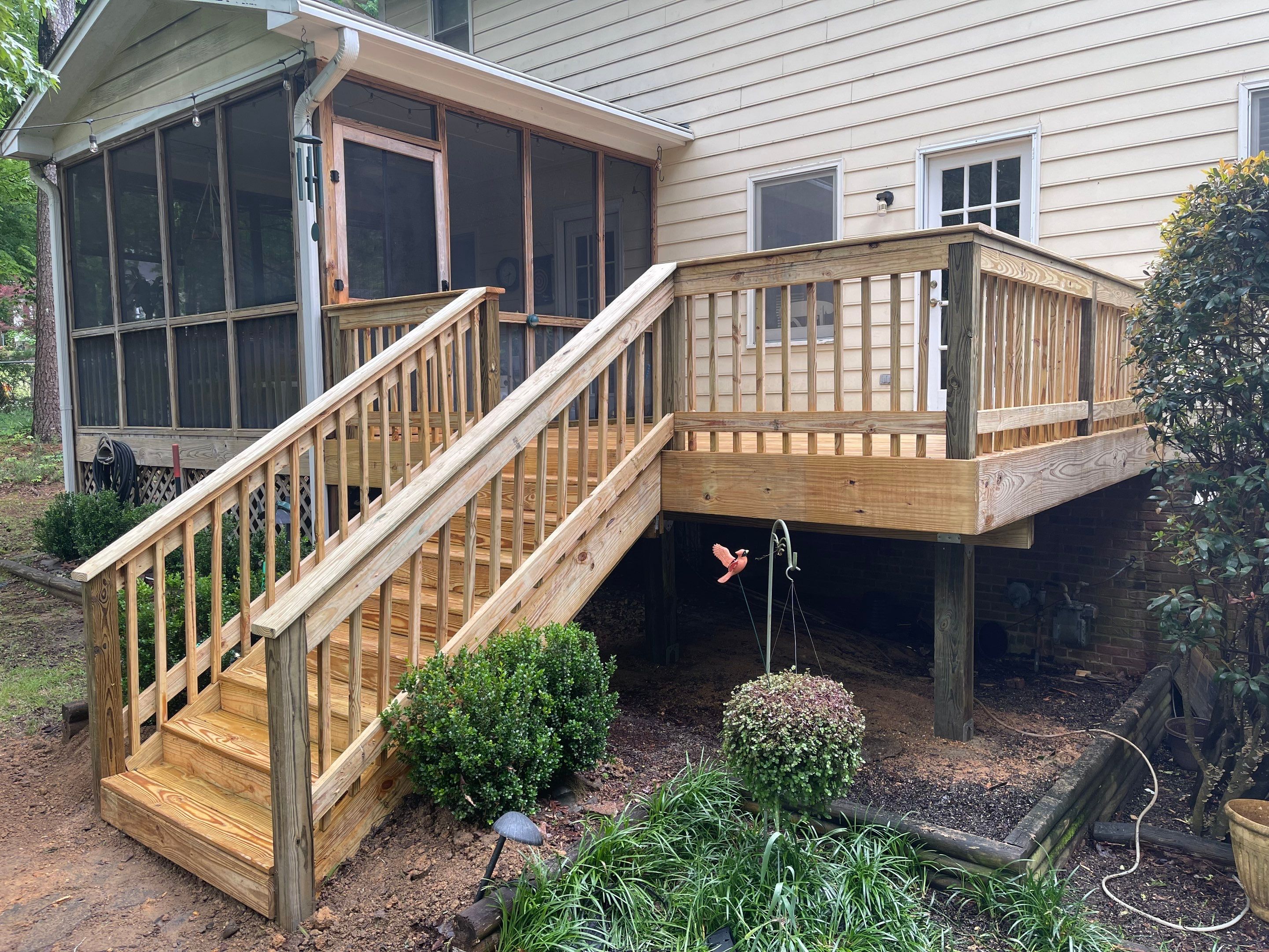Oak Leaf Circle - Deck Installation  by Pillar and Pine
