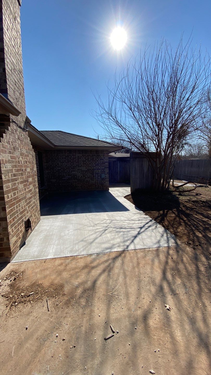 Concrete Patio by Clays Services Inc
