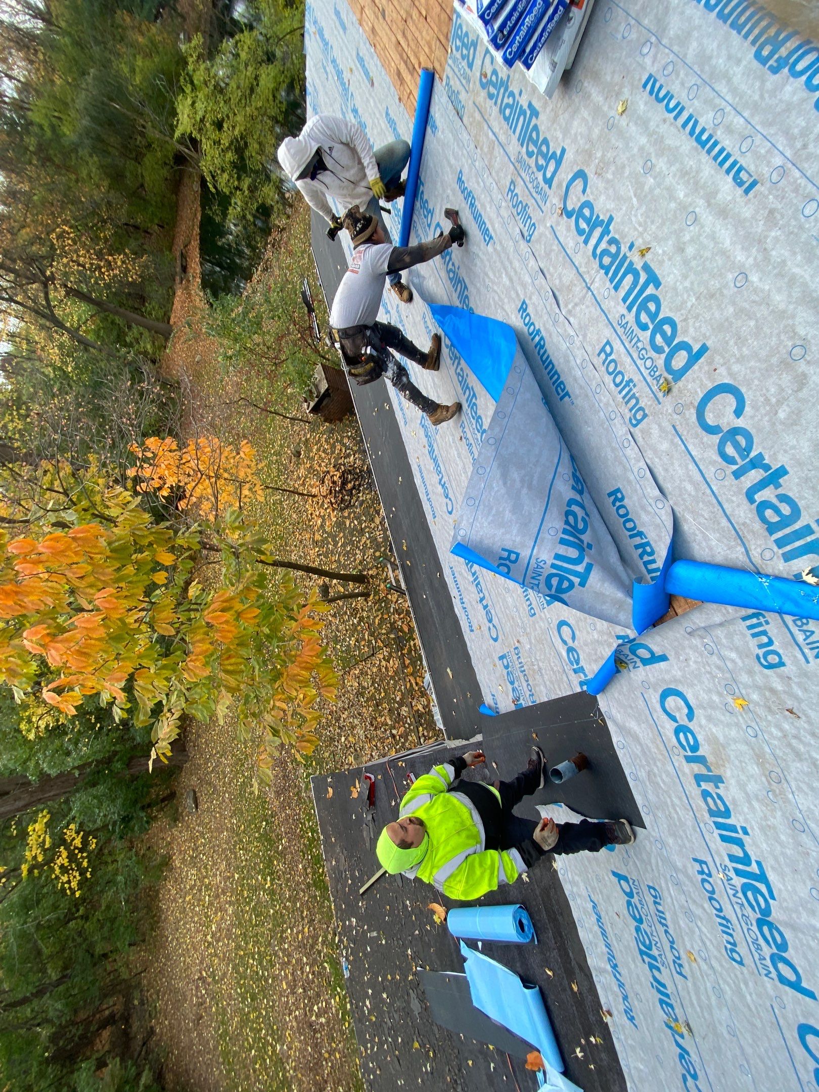 Roof Replacement using CertainTeed Landmark by 180 Contractors