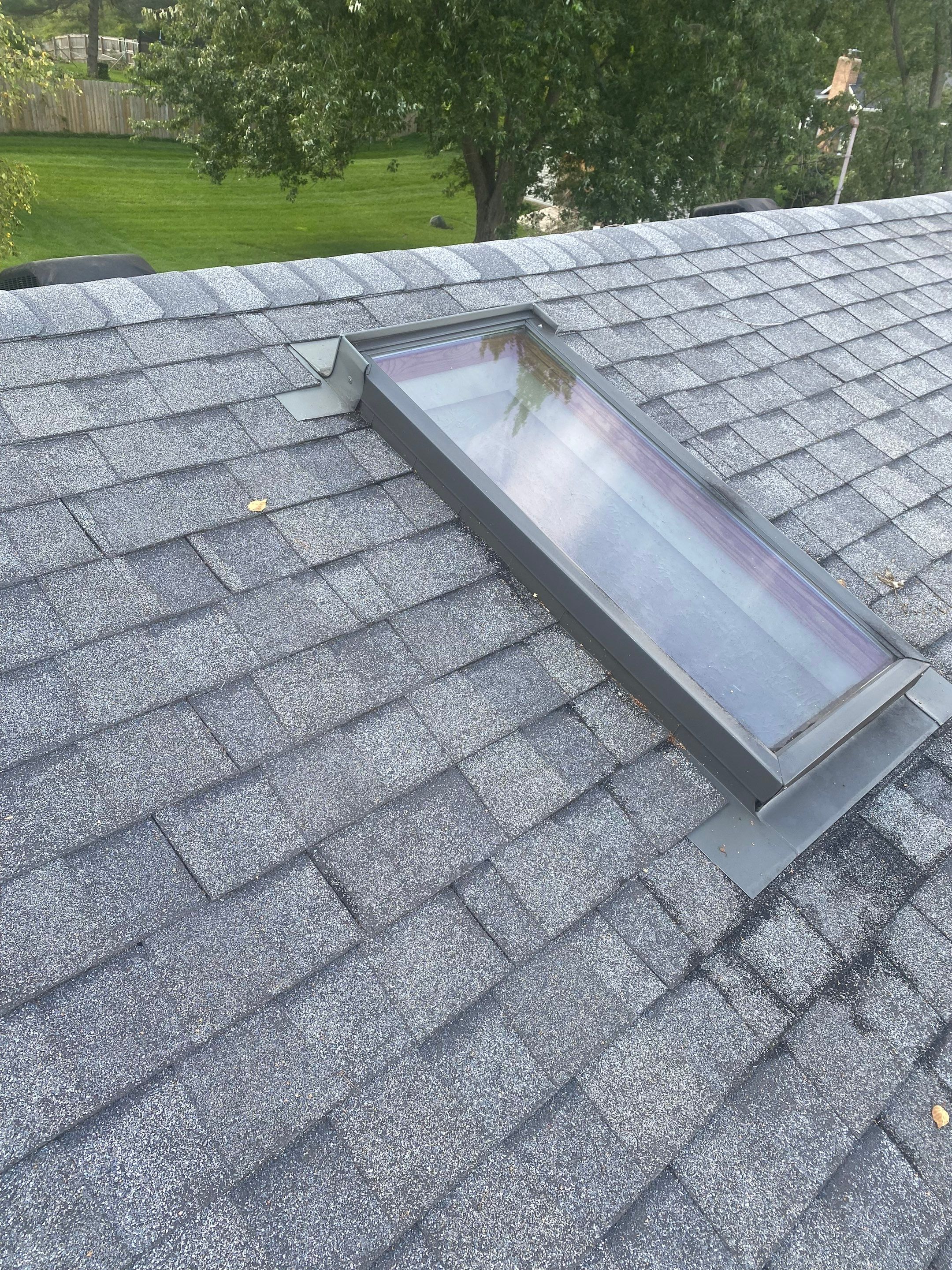 Residential Roofing Installation using Certainteed Landmark ClimateFlex by GRACCO
