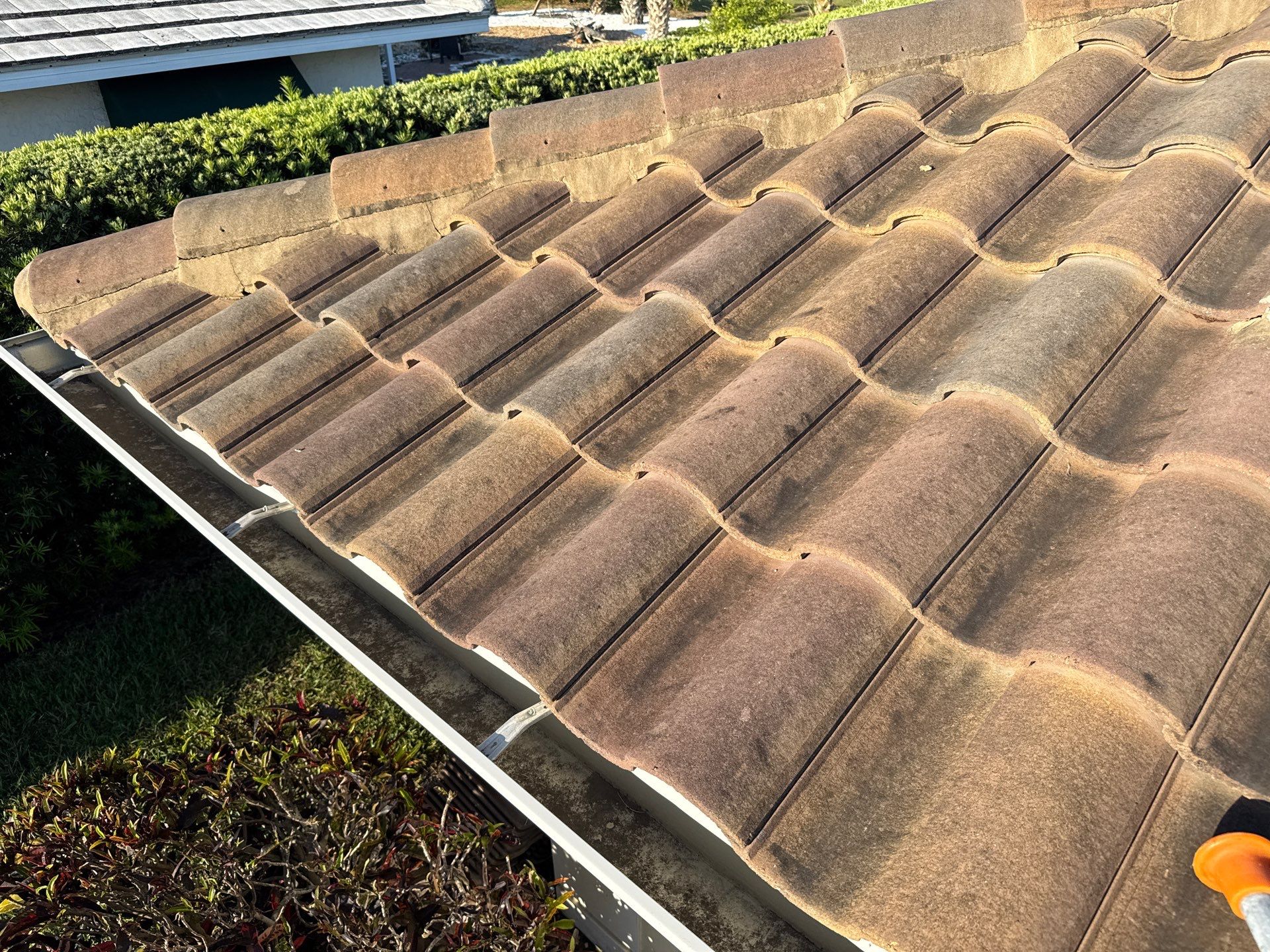 Concrete Tile Roof Cleaning in Village Green – Bradenton, FL | No Walking on Tiles! by Sunshine AquaWash