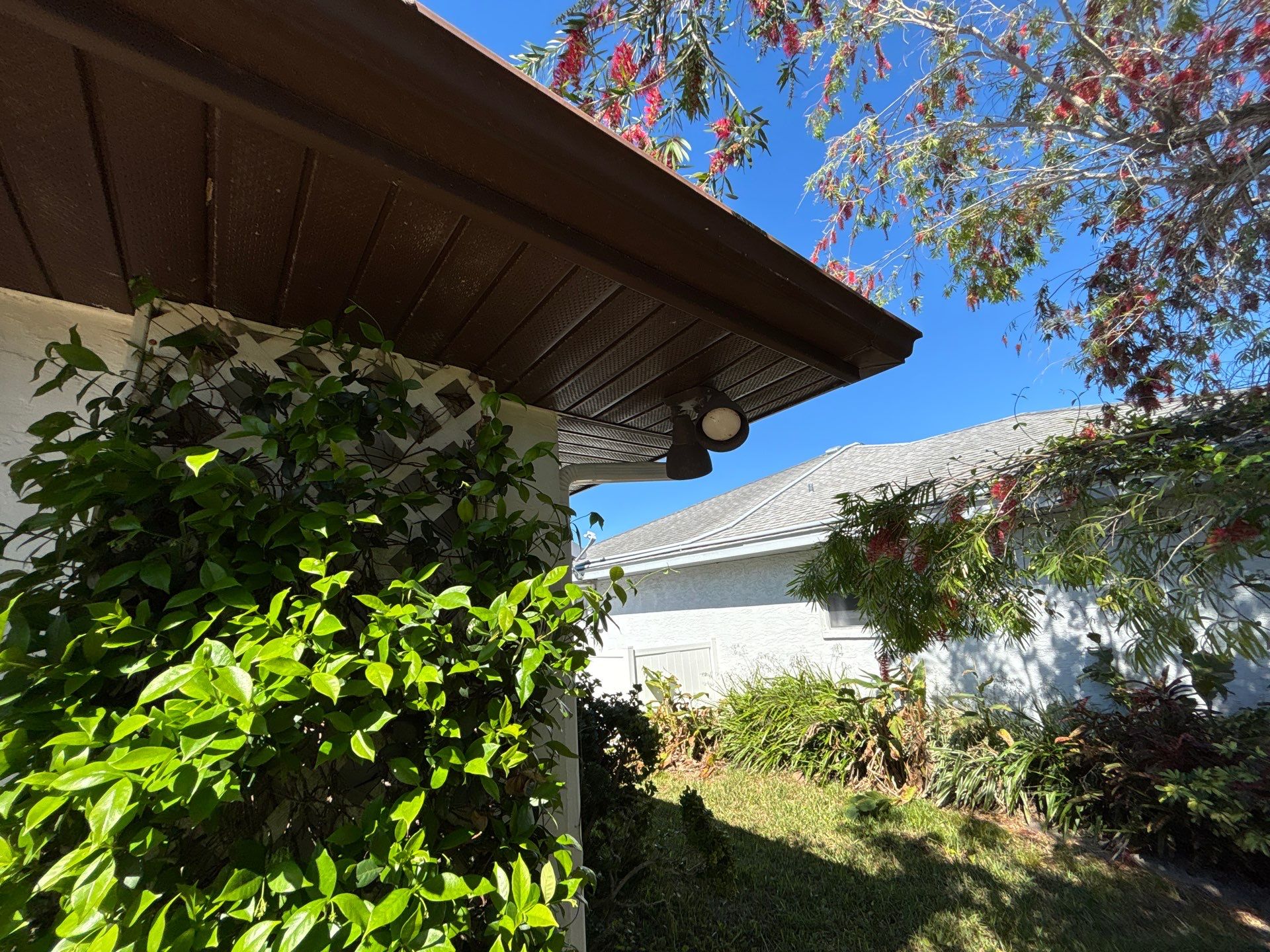Roofline Upgrade with New Fascia Boards in Bradenton FL by Gutter Professors