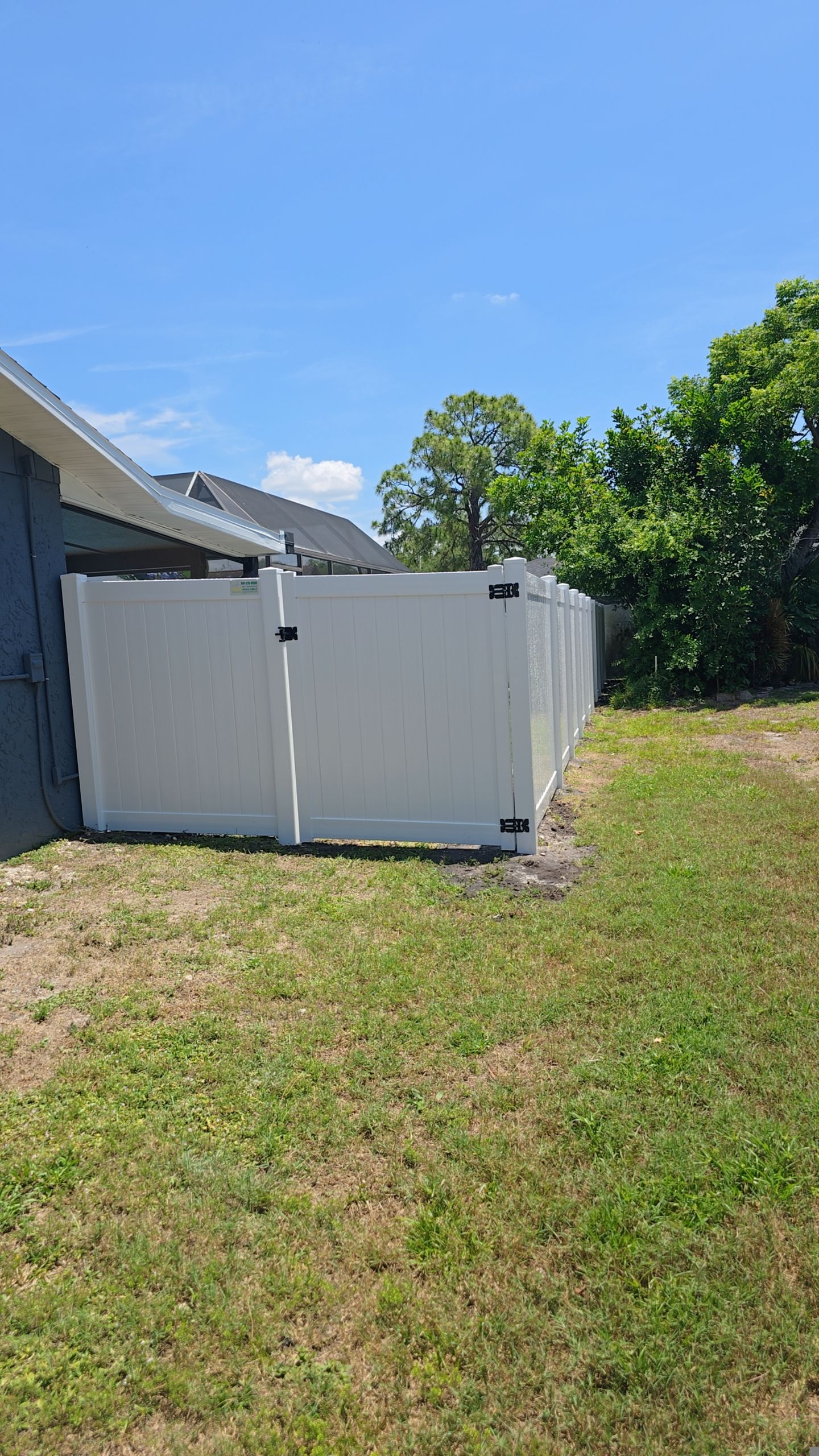 Vinyl Fence in Sarasota by True Fence LLC