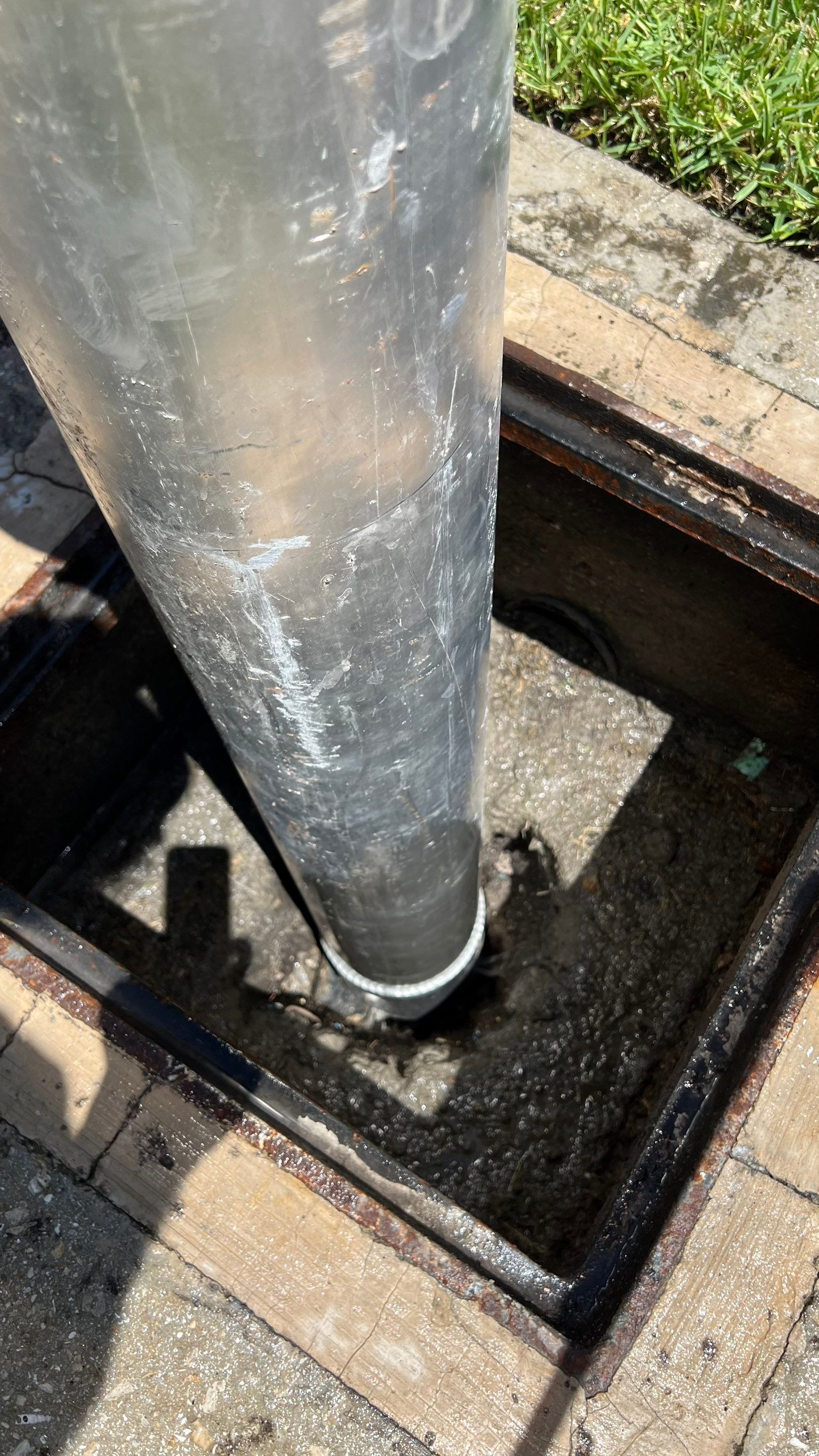 Naples Condo Catch Basin Cleaning by APS Power & Water