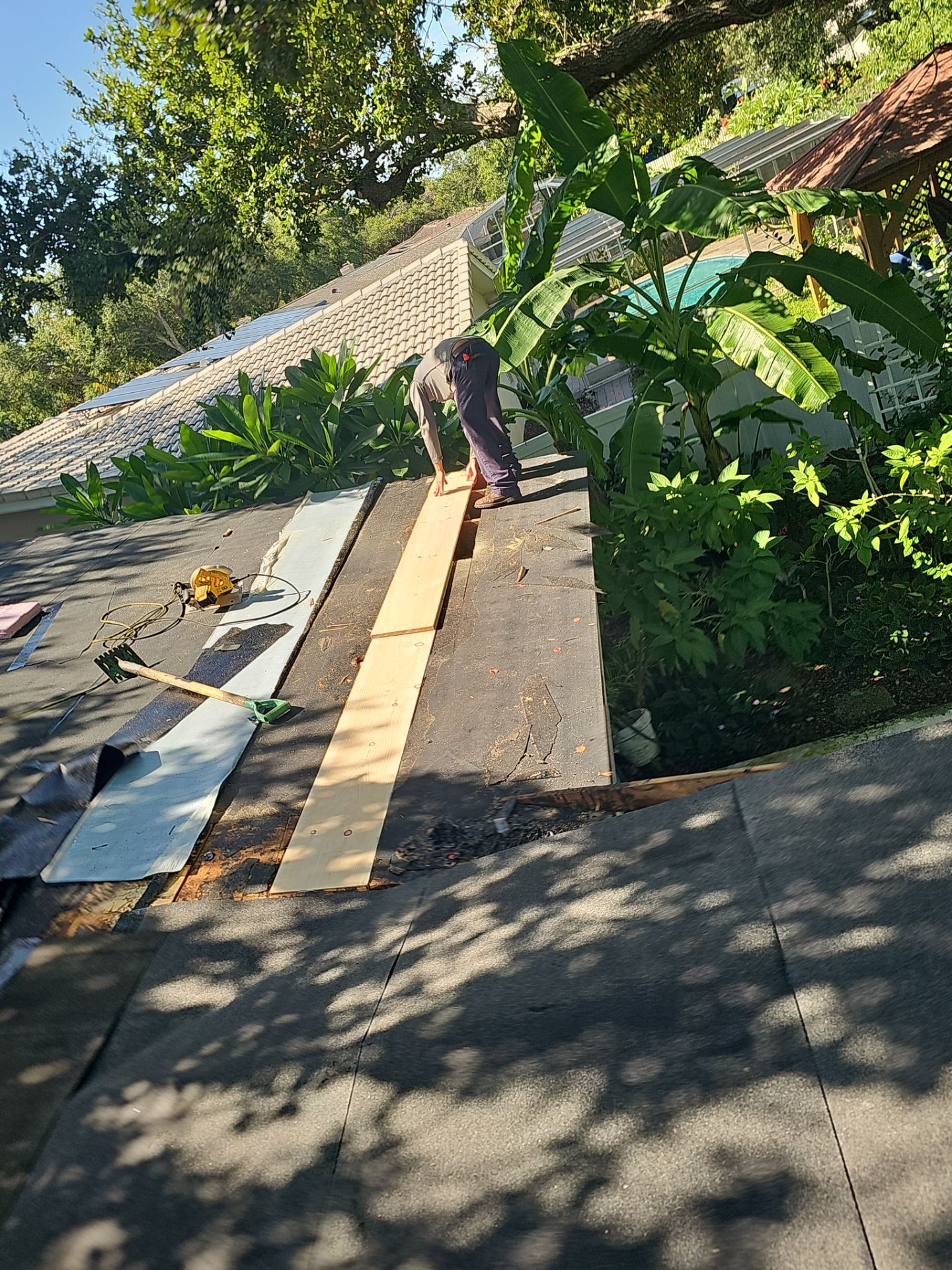 Project in Clearwater 33764 by Mitchell Roofing Company LLC 