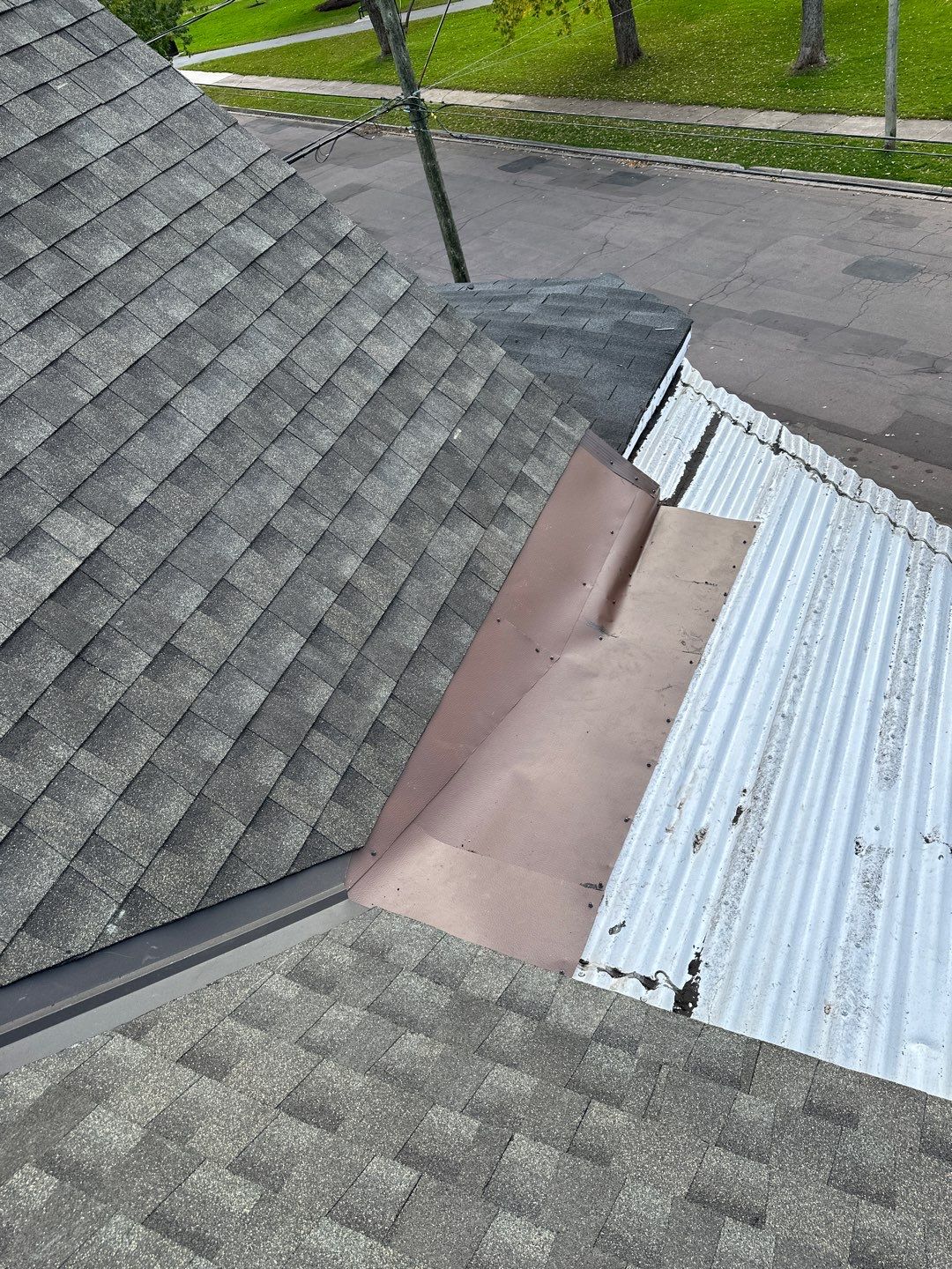 Residential Roofing Installation using Asphalt GAF HDZ by Artisan Roofing & Home Improvements Inc.