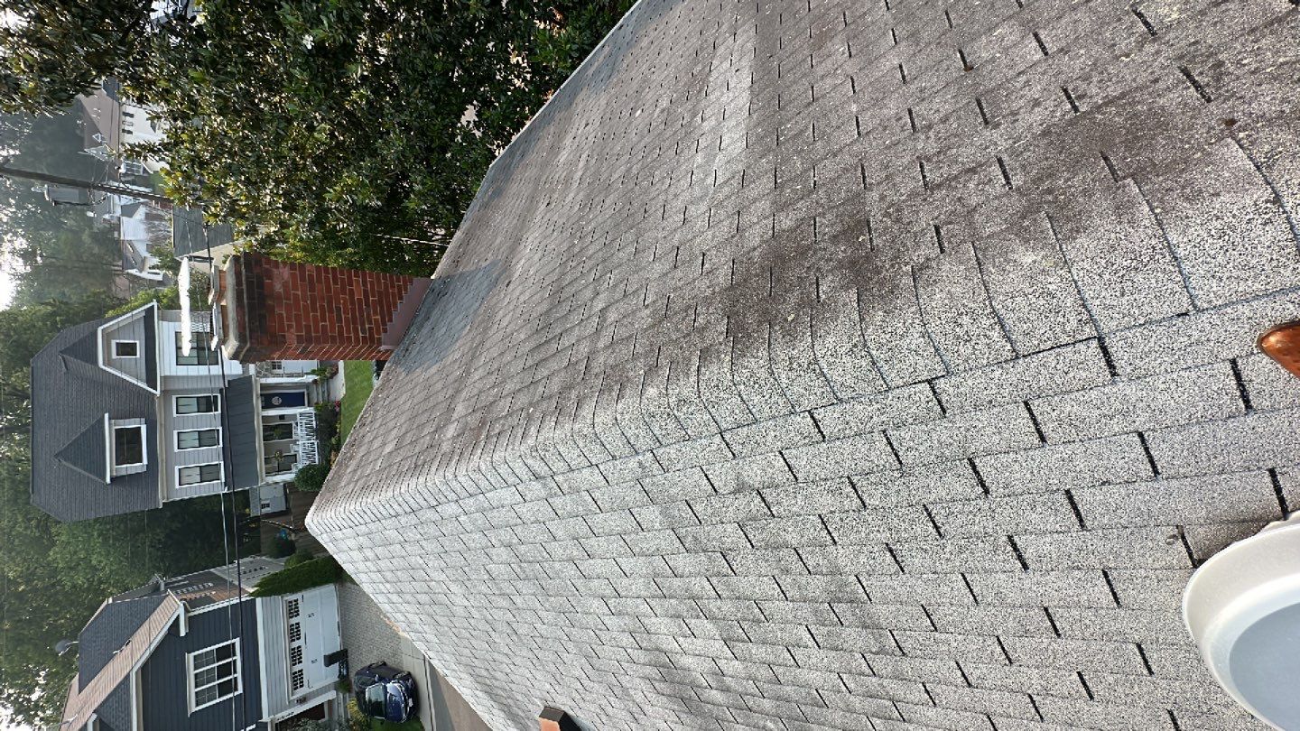 Arlington: CertainTeed Landmark Designer Shingles in Colonial Slate by RM Banning, Inc.