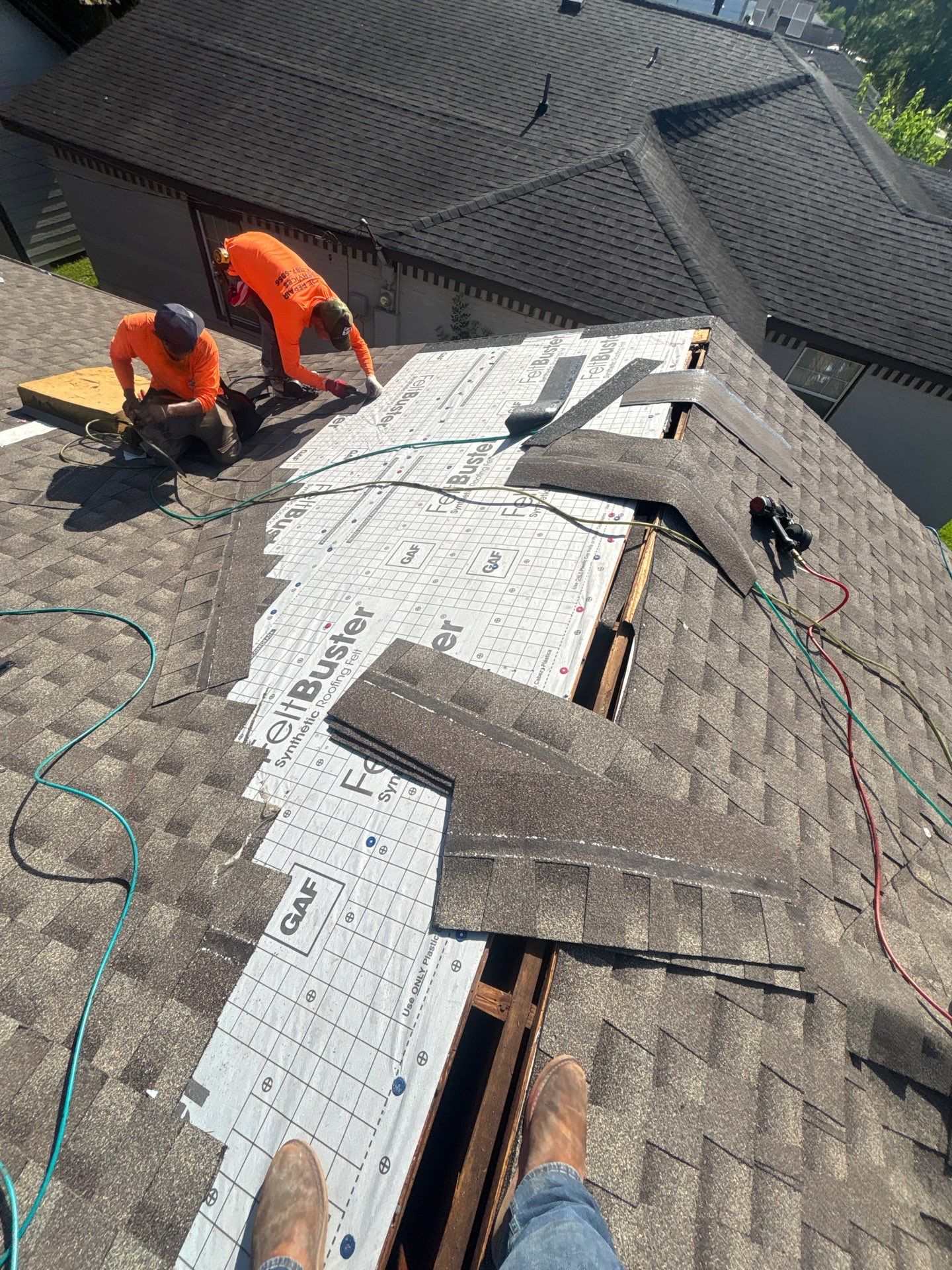 Roof Replacement Houston by Roof Repair Company