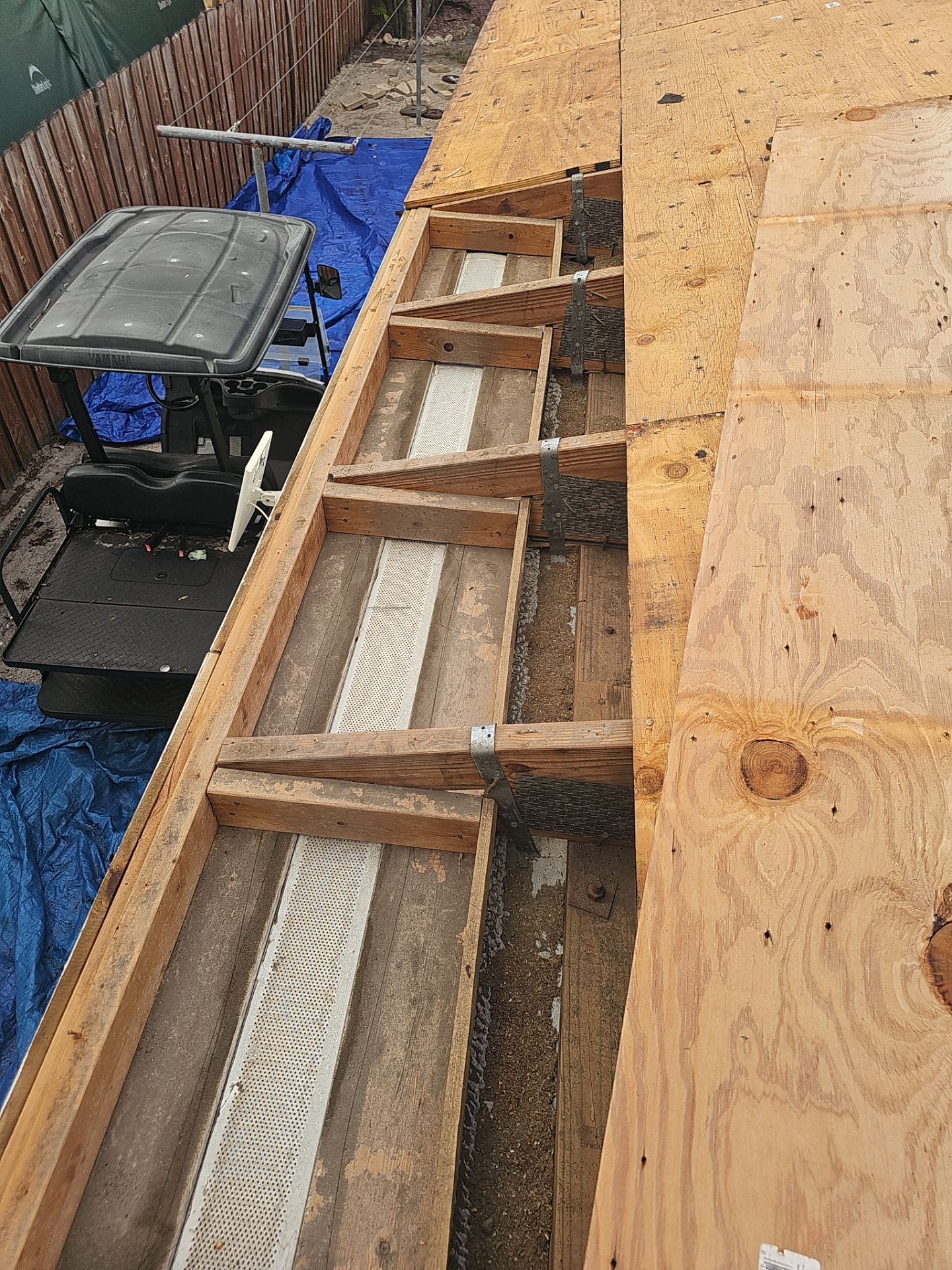 Project in St. Petersburg 33702 by Mitchell Roofing Company LLC 