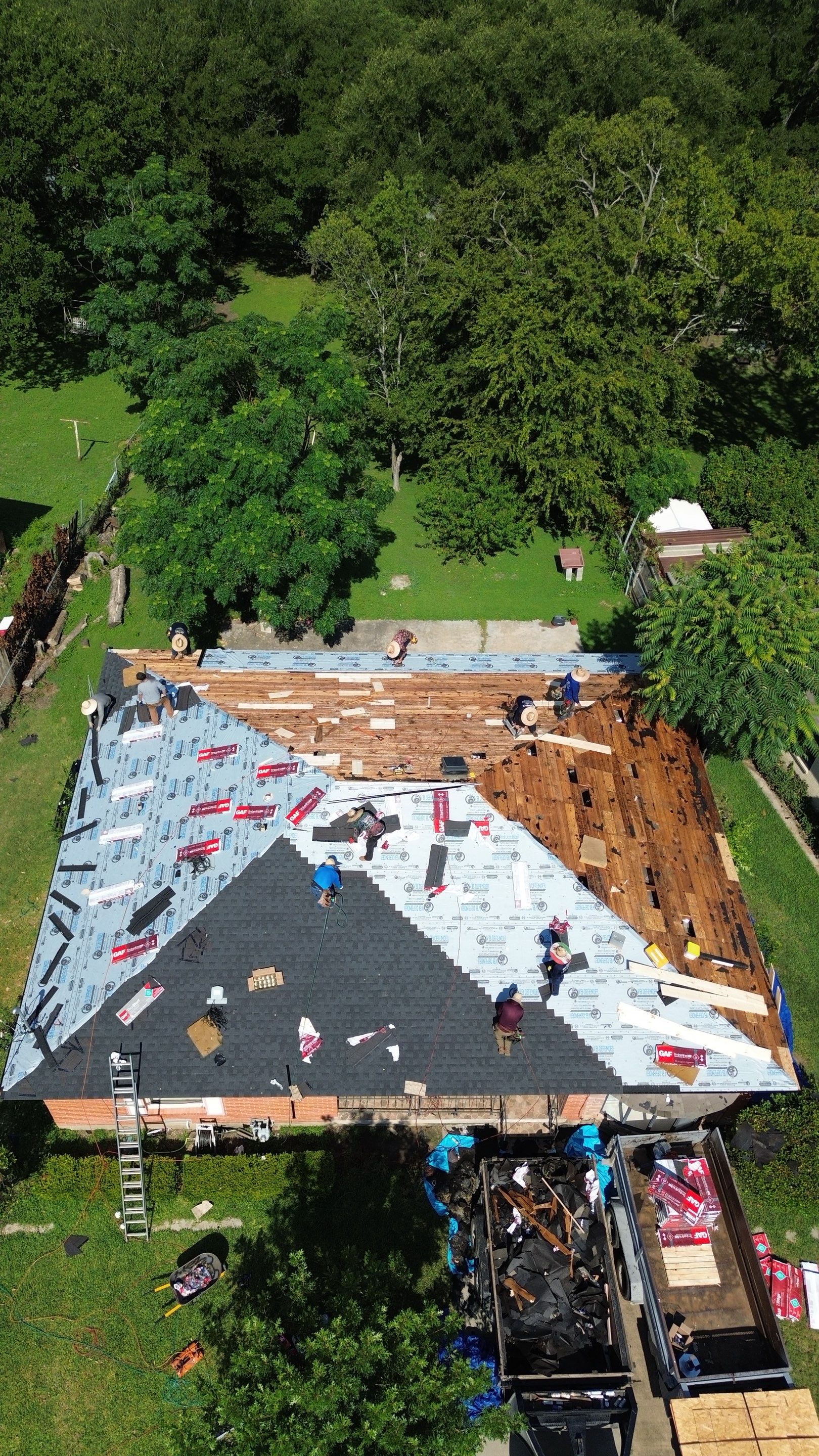 GAF Natural Shadow - Charcoal  by Top Sun Roofing