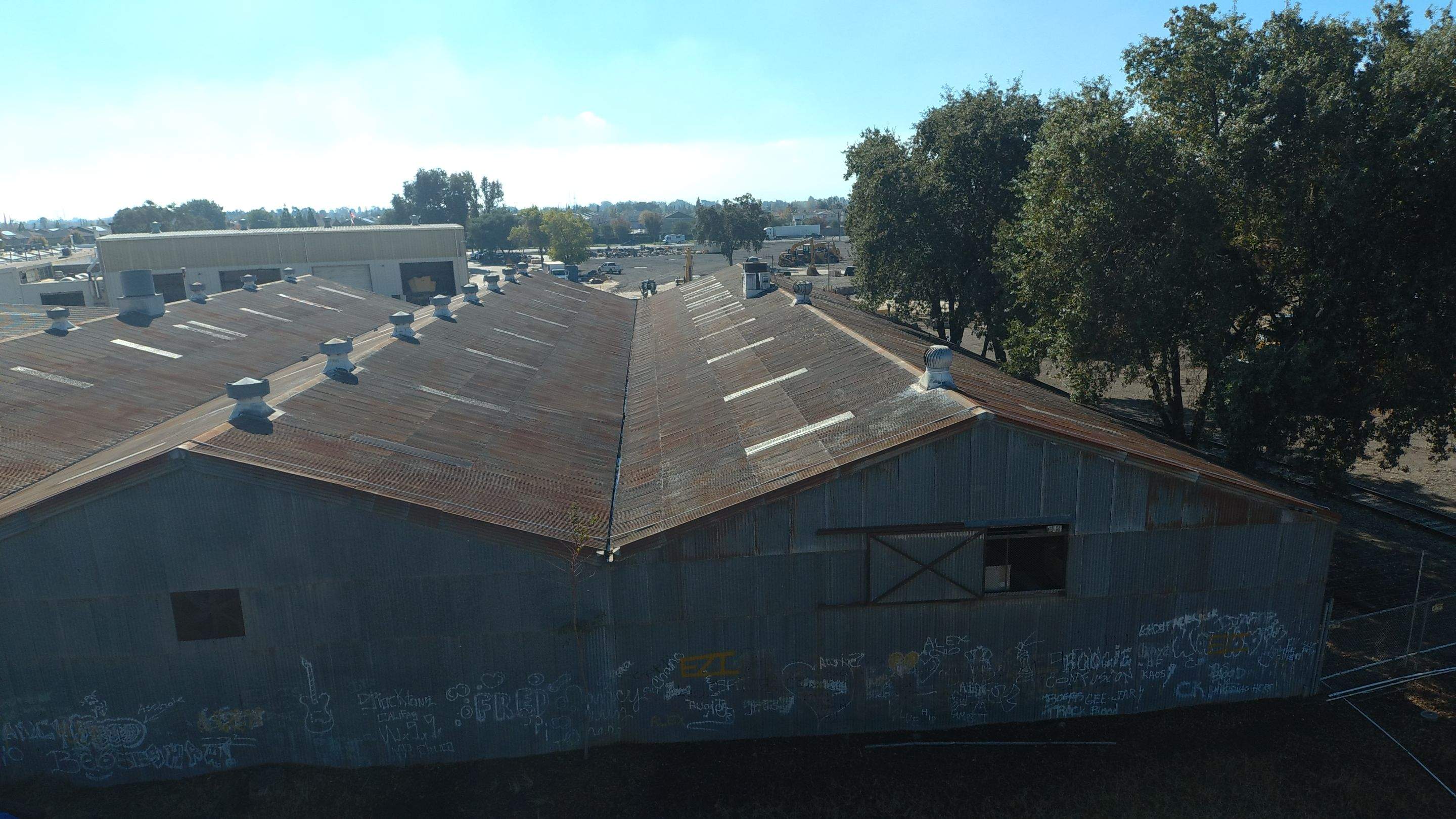 MR Roofing system using Conklin BenchPly system with PUMA top coat by Straight Edge Roofing Inc