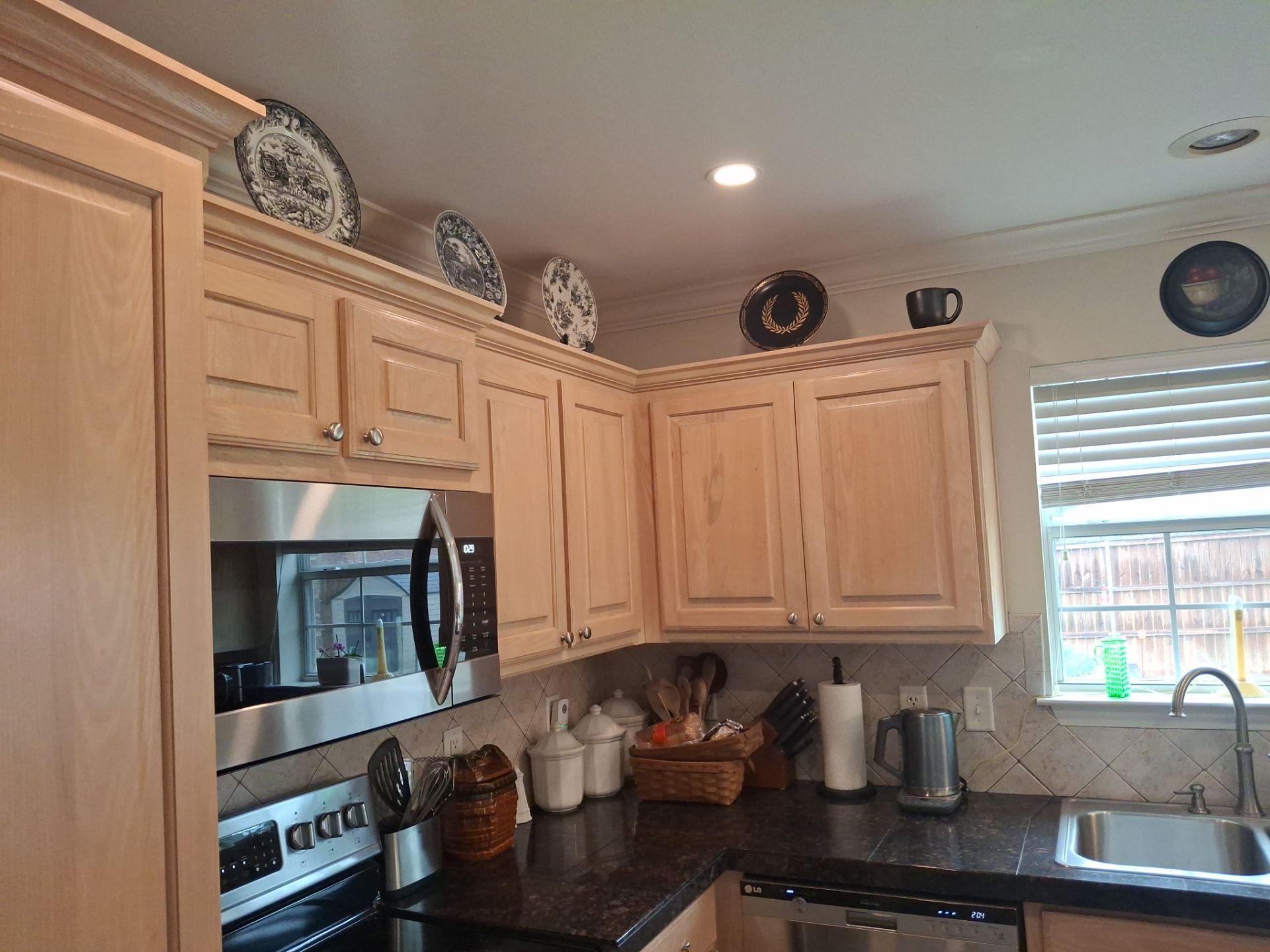Lindale TX Interior Painting Transformation by Quality Coats Painting