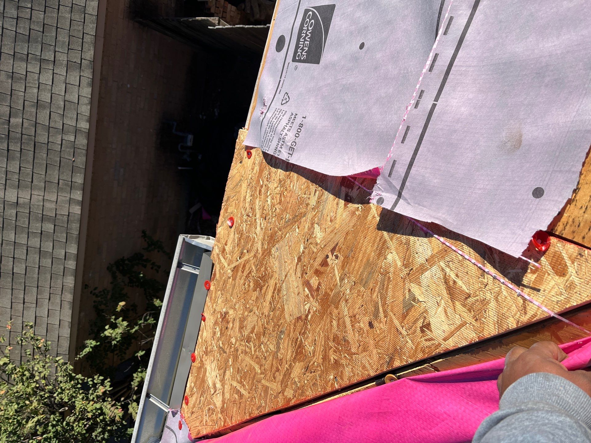 Residential Roofing Installation using Owen's Corning Duration (Lifetime) Shingles by Roof Repair Company