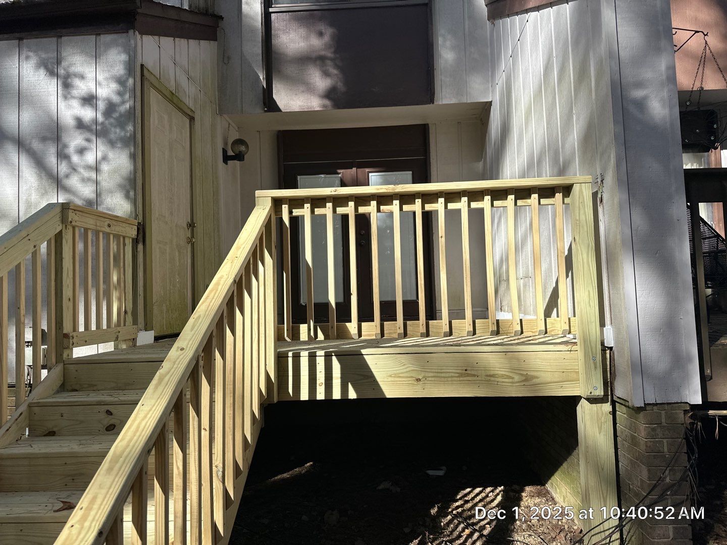 Wood Deck using Wood Sealant by DuraSeal